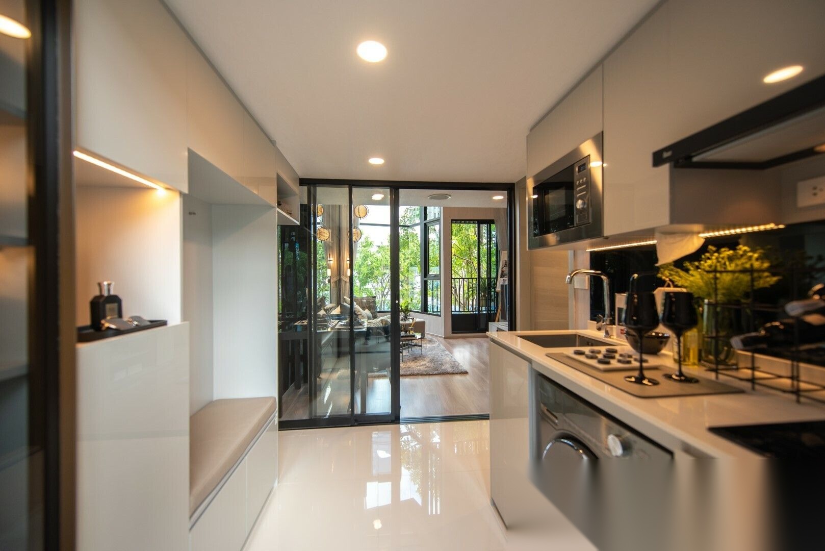 1 Bedroom Condo for sale at KnightsBridge Space Sukhumvit-Rama 4 — photo 4