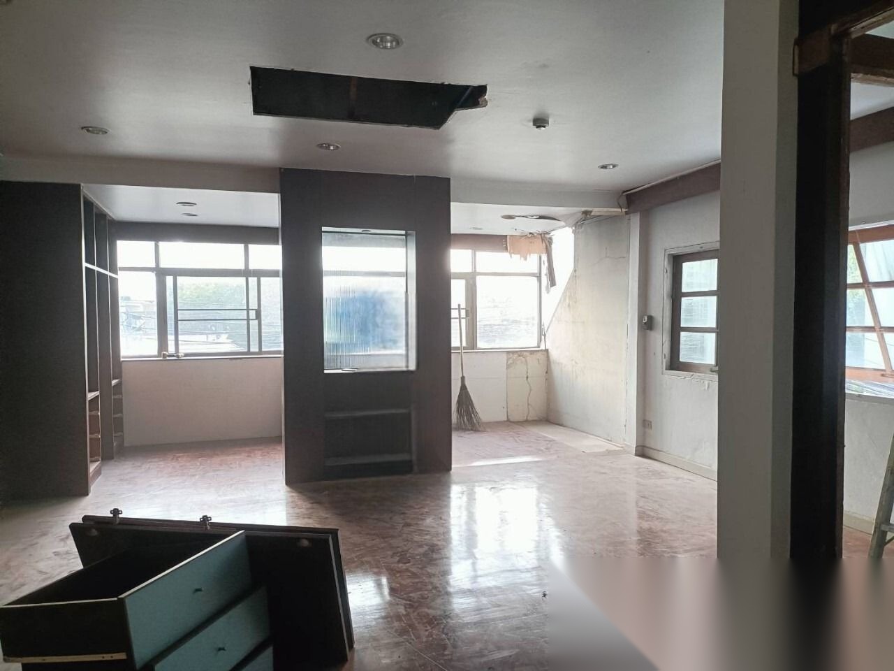 House for Sale in Sukhumvit Soi 10 — photo 2