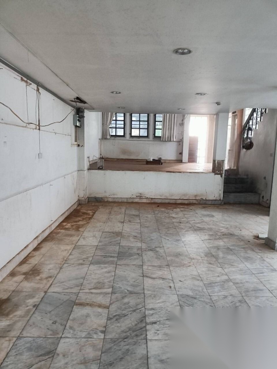 House for Sale in Sukhumvit Soi 10 — photo 5