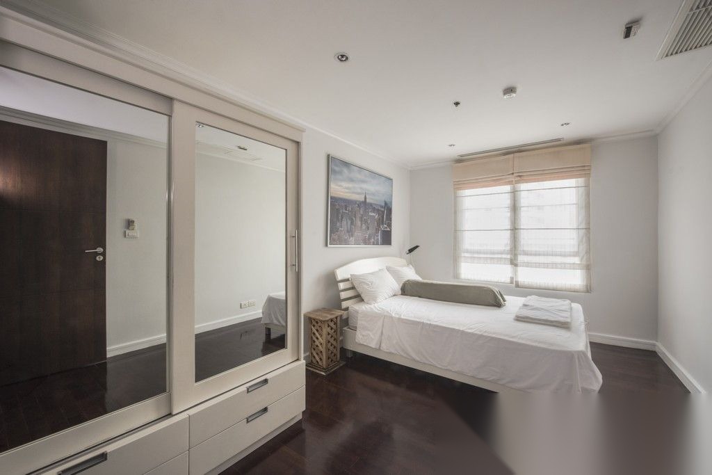 2 Bedroom Condo for sale at The Oleander — photo 4