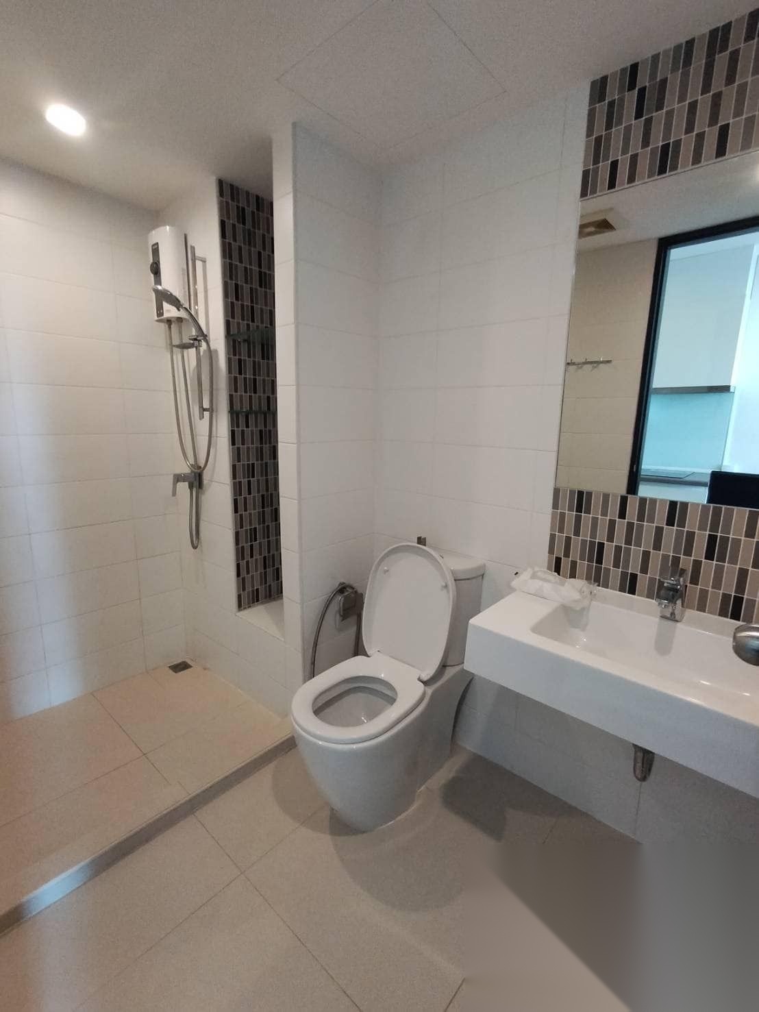1 Bedroom Condo for sale at Beyond Sukhumvit — photo 5