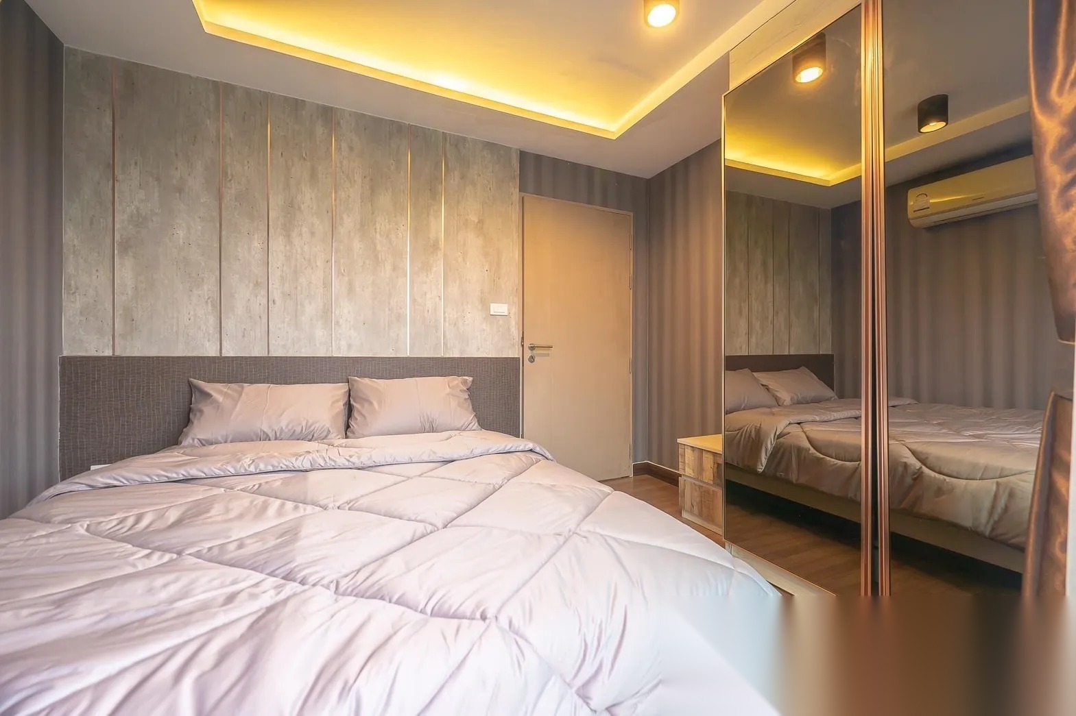 2 Bedroom Condo for sale at The Unique Sukhumvit 62/1 — photo 1