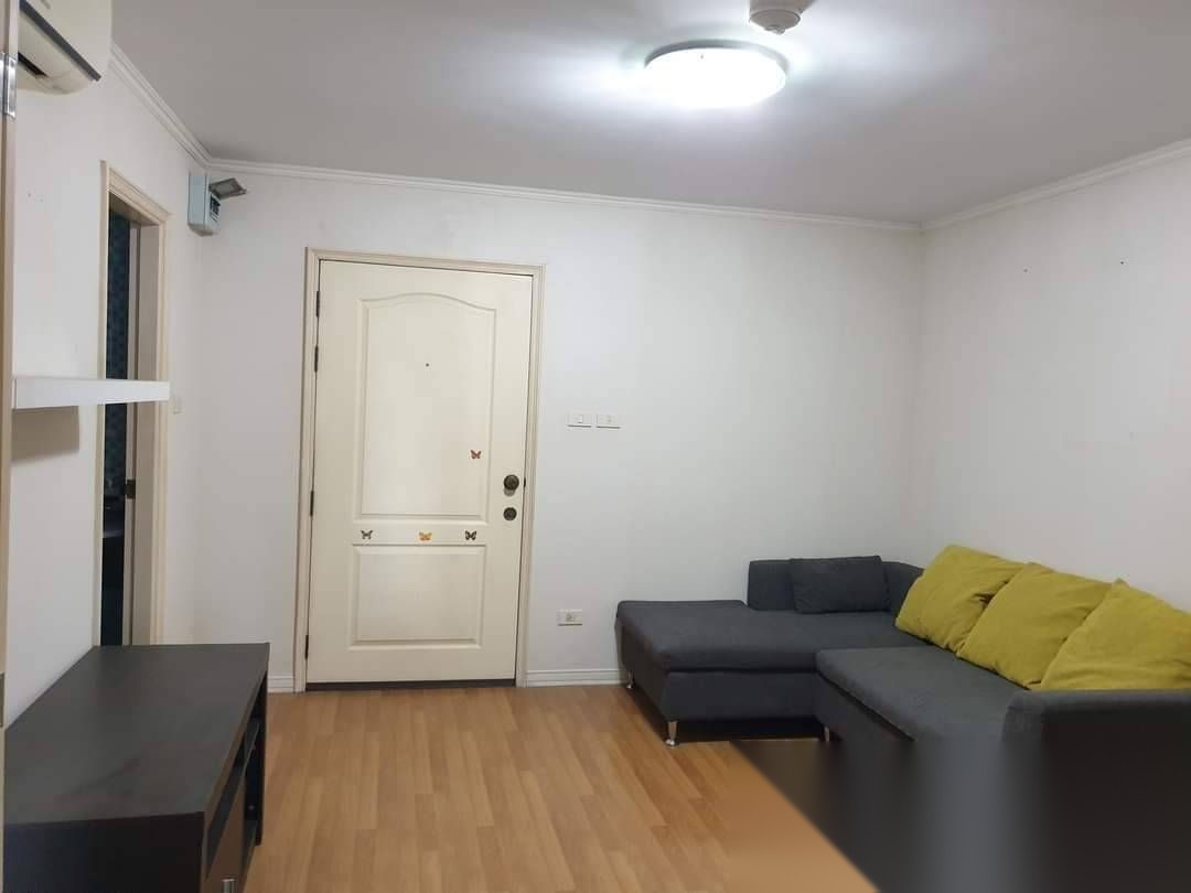 1 Bedroom Condo for sale at Lumpini Place Narathiwasratchanakarin — photo 1