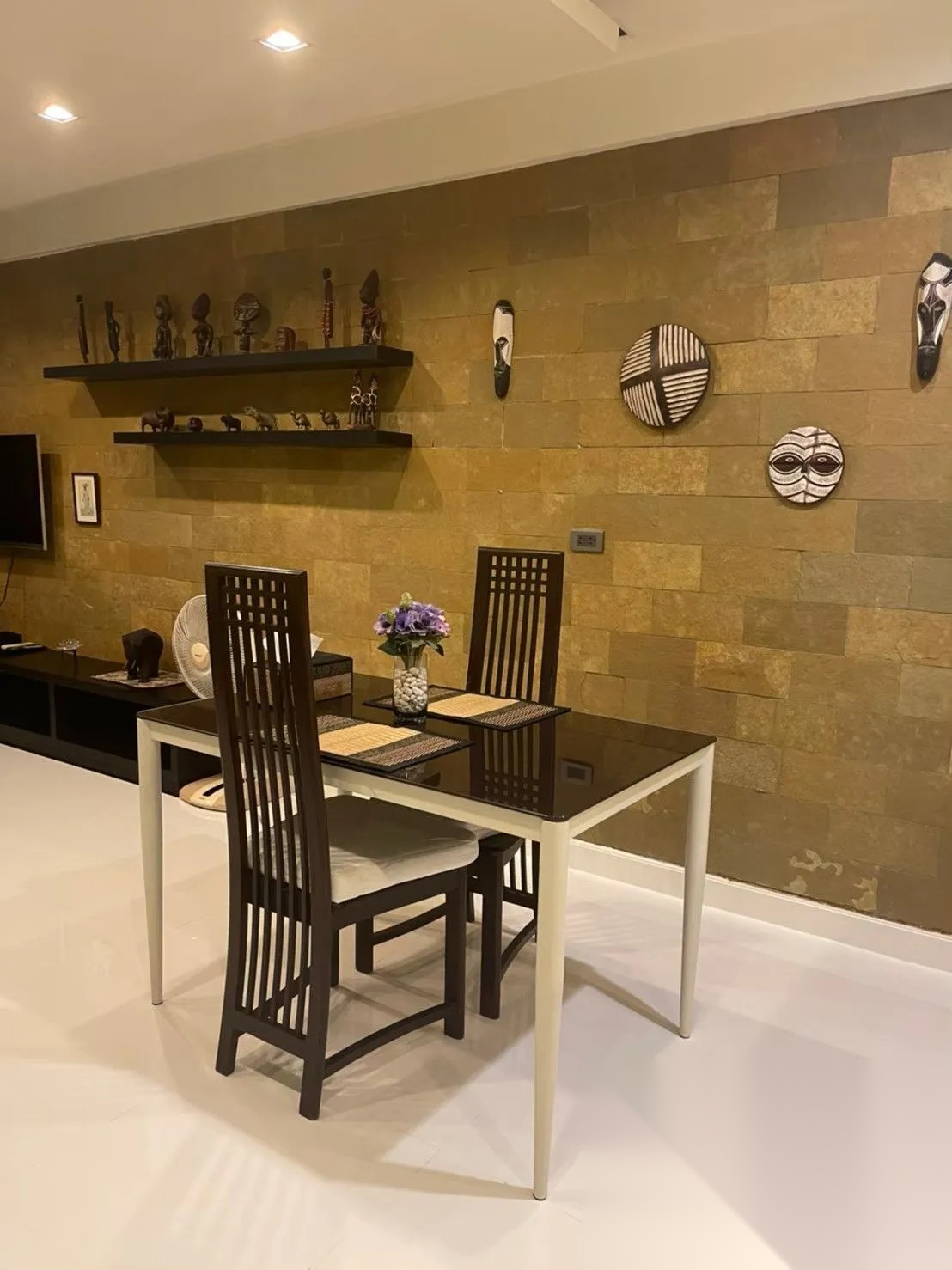 1 Bedroom Condo for sale at Nusa State Tower Condominium — photo 1