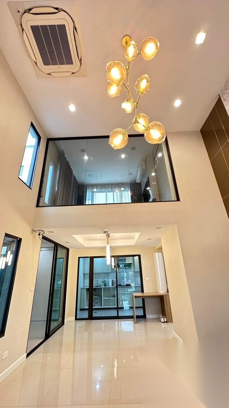 4 Bedroom House for sale at Patio Rama 9 - Pattanakarn — photo 2