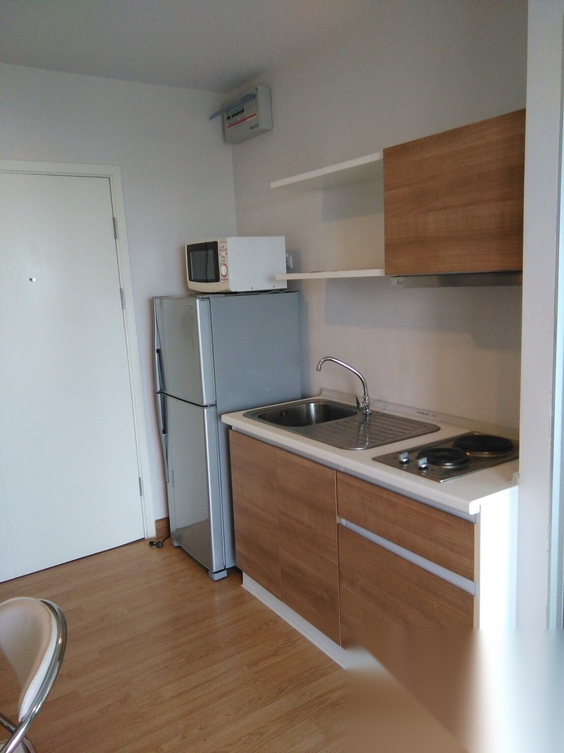1 Bedroom Condo for sale at Aspire Rama 4 — photo 1
