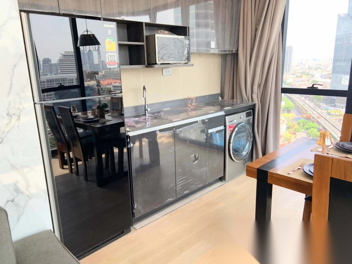 2 Bedroom Condo for sale at Ashton Chula-Silom — photo 1