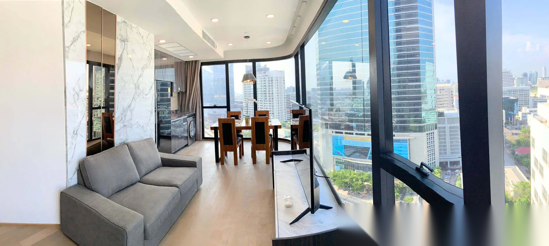 2 Bedroom Condo for sale at Ashton Chula-Silom — photo 2