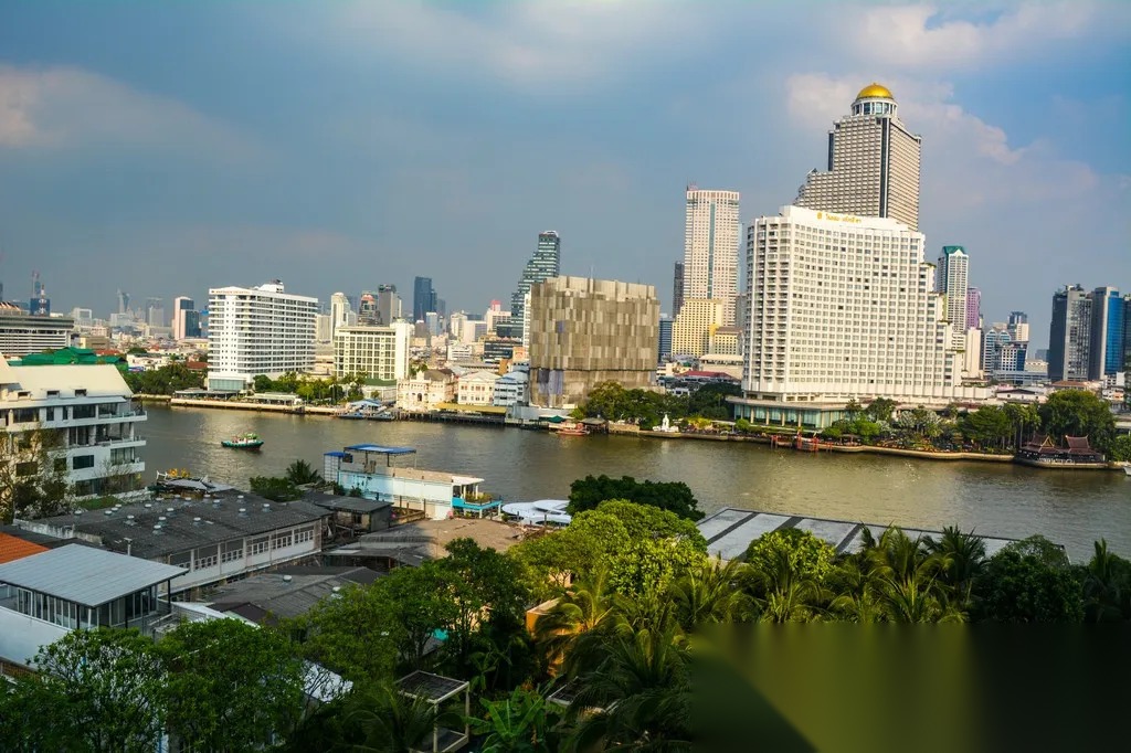 4 Bedroom Condo for sale at The River by Raimon Land — photo 2