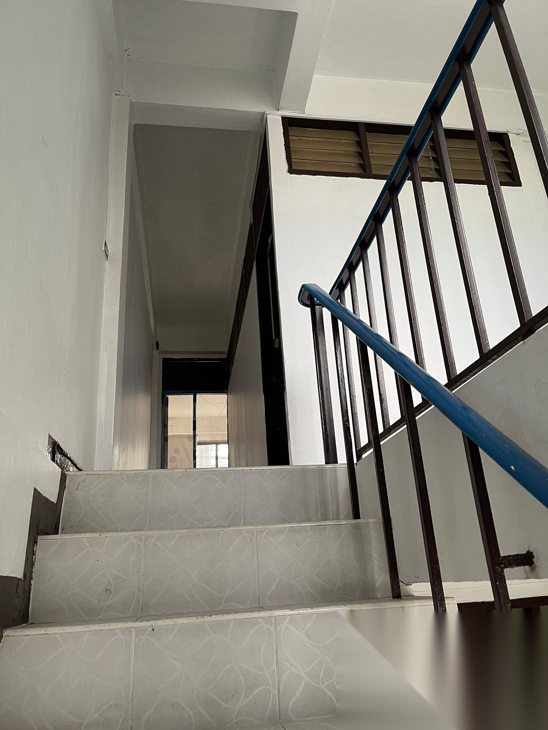 Commercial Building 3.5 Floors Soi Lat Phrao 23 Area Next to The BTS — photo 4