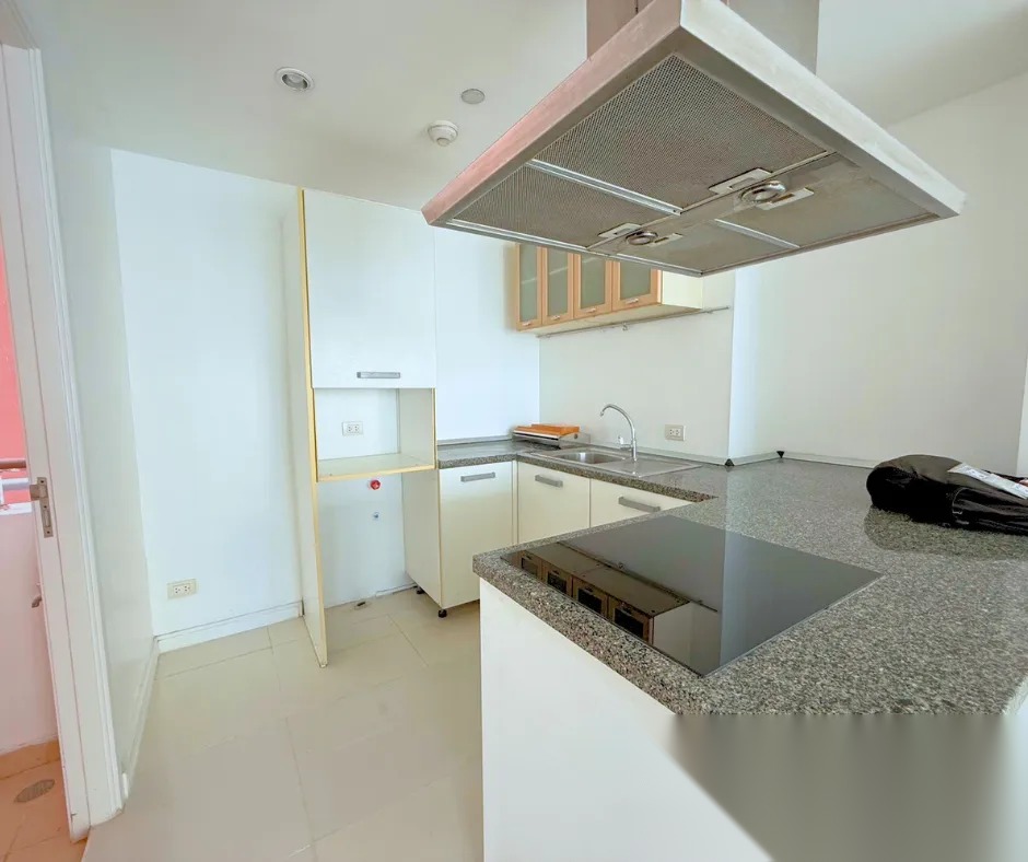 2 Bedroom Condo for sale at Fullerton Sukhumvit — photo 5