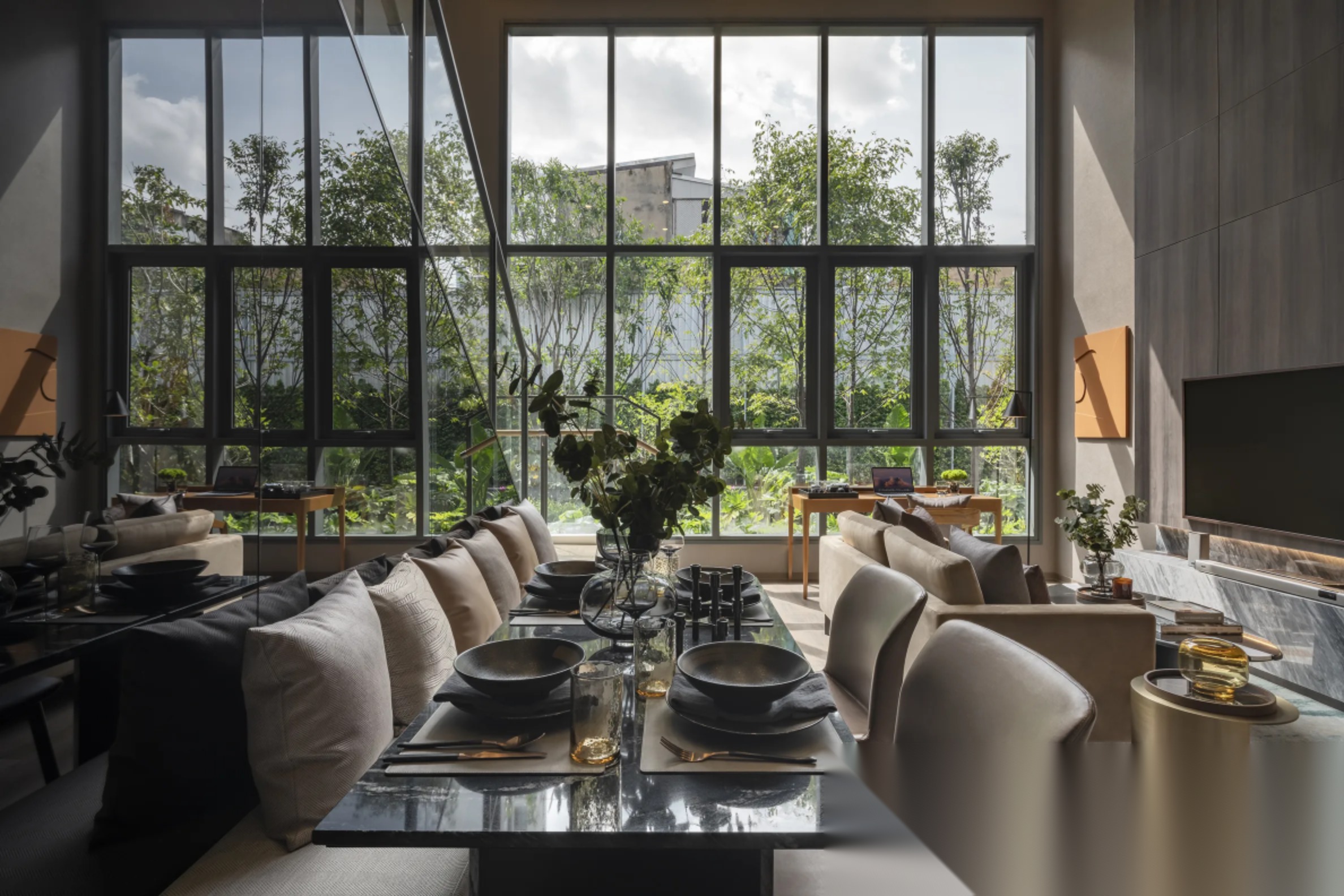 2 Bedroom Condo for sale at Whizdom Craftz Samyan — photo 4