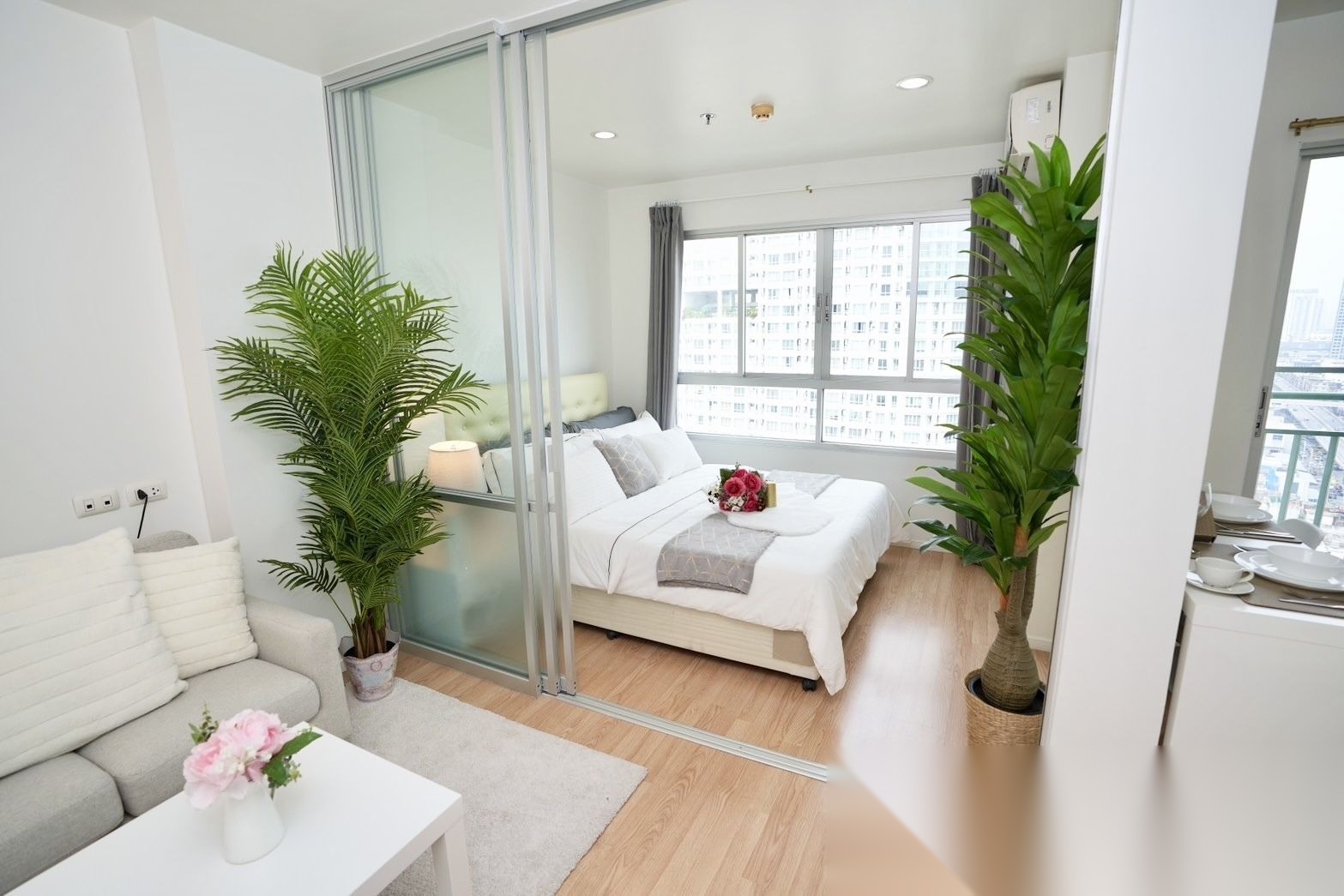 1 Bedroom Condo for sale at Lumpini Ville Ramkhamhaeng 60/2 — photo 3
