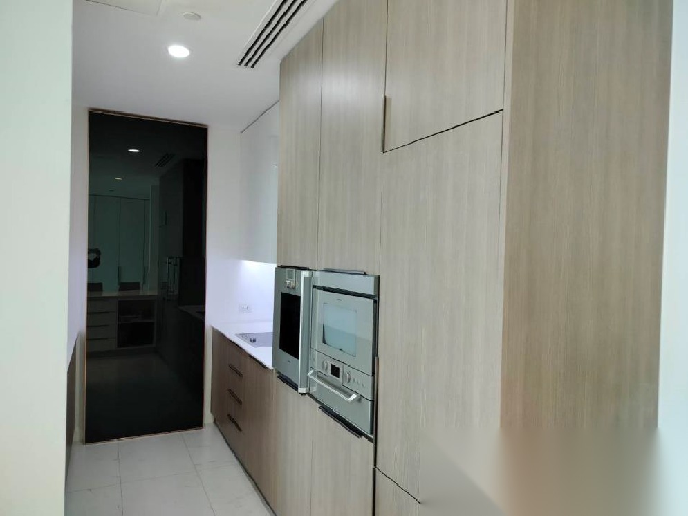 2 Bedroom Condo for sale at 185 Rajadamri — photo 3