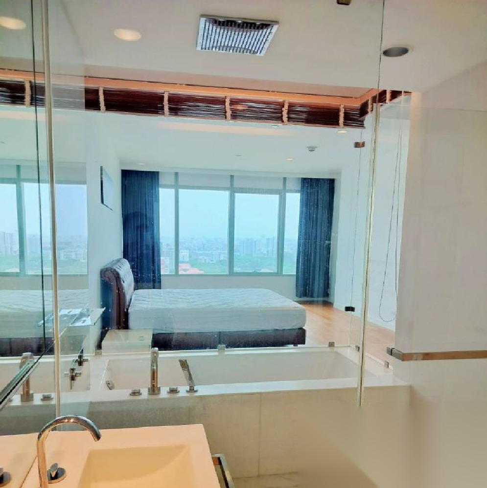 2 Bedroom Condo for sale at 185 Rajadamri — photo 5
