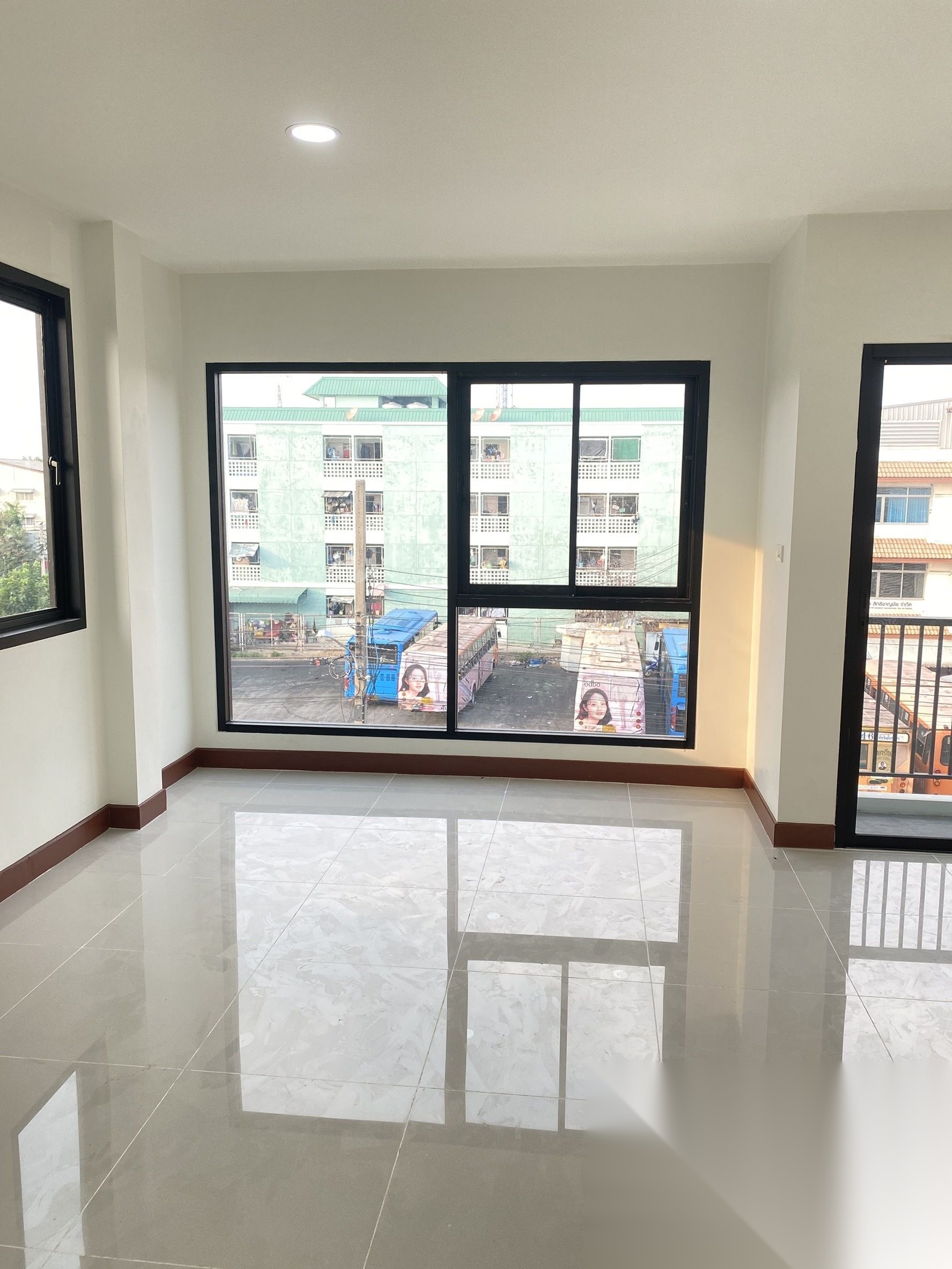 Home Office for Sale Premium Ville Ramkhamhaeng 2 — photo 3