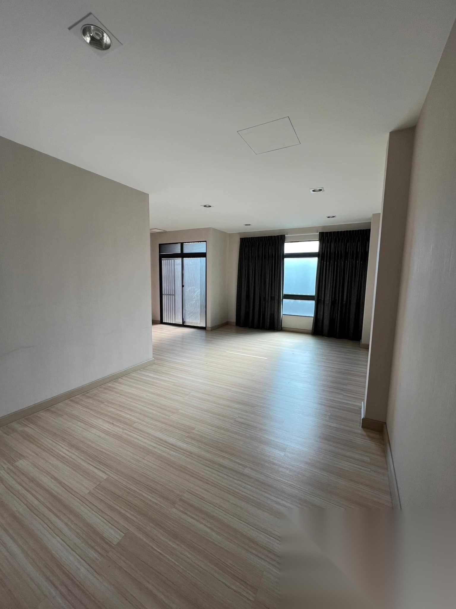 3 Bedroom Townhouse for sale at Uptown Sathupradit — photo 5