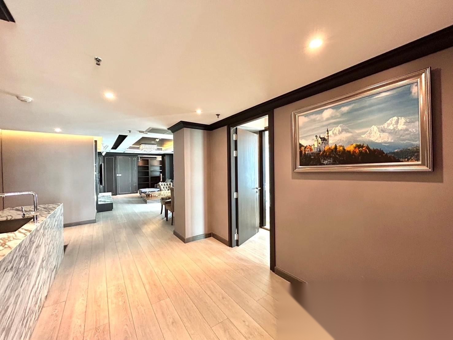 3 Bedroom Condo for sale at Baan Siri 31 — photo 4