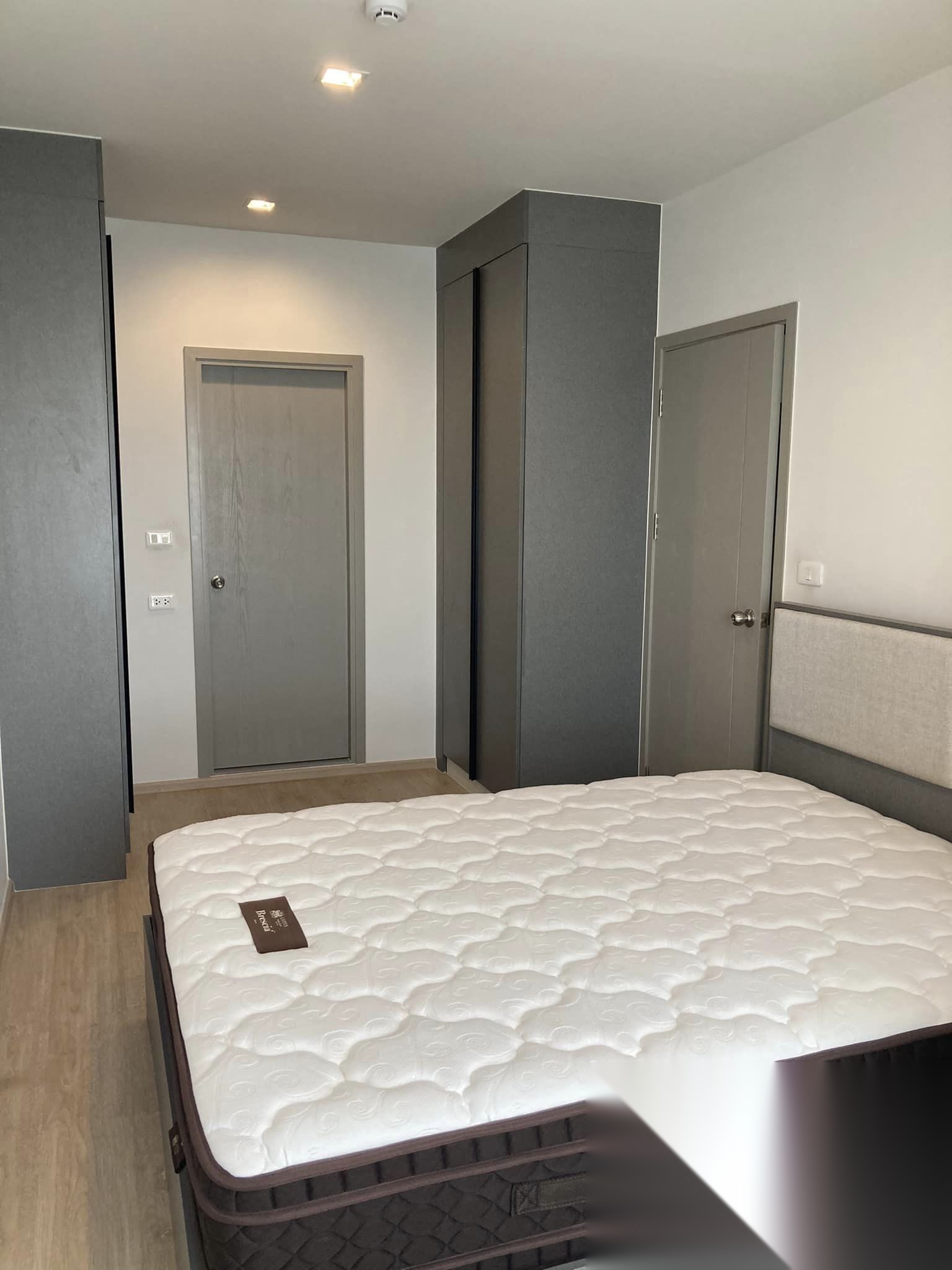 2 Bedroom Condo for sale at IDEO New Rama 9 — photo 4
