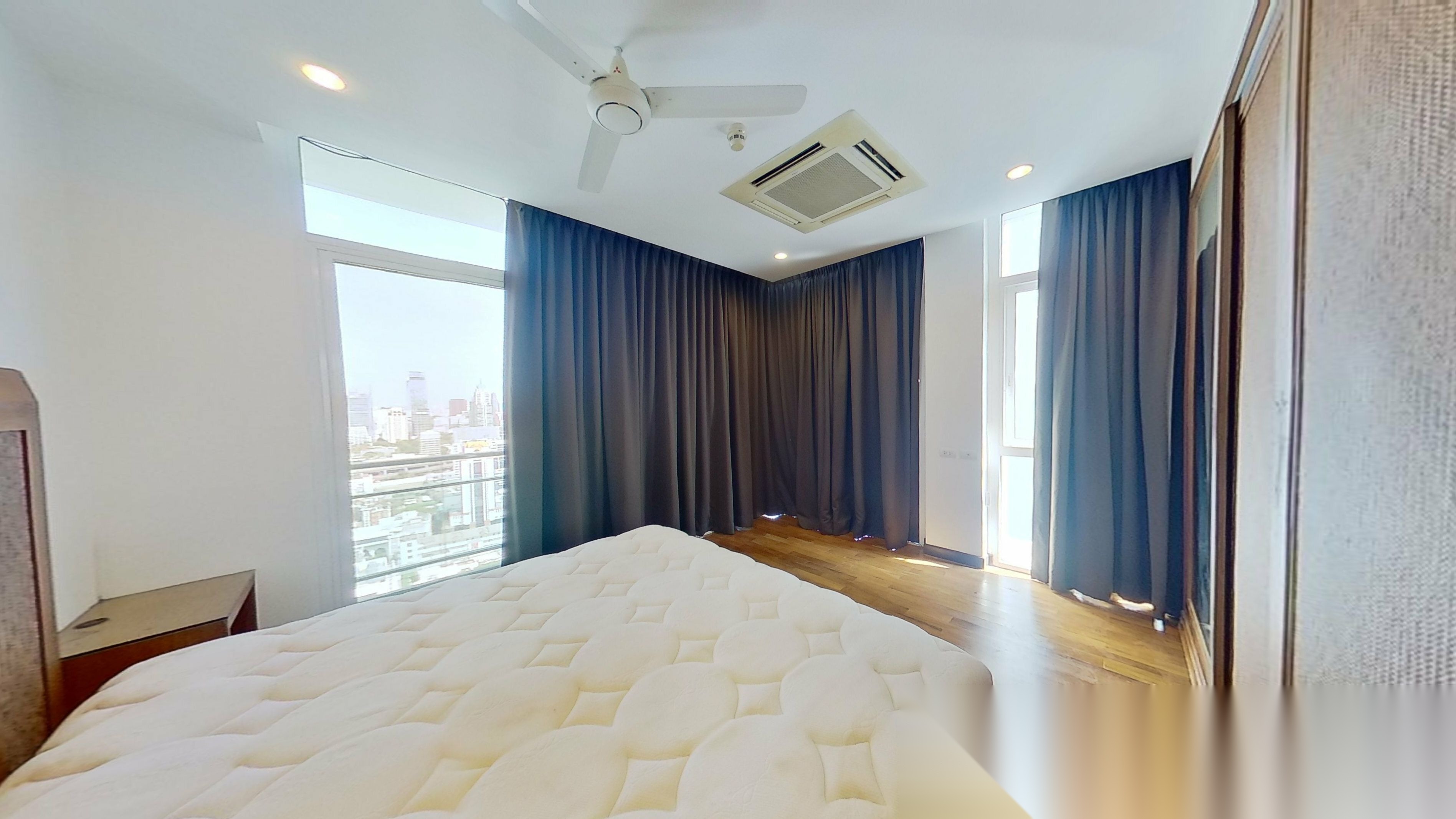 4 Bedroom Condo for sale at The Prime 11 — photo 3