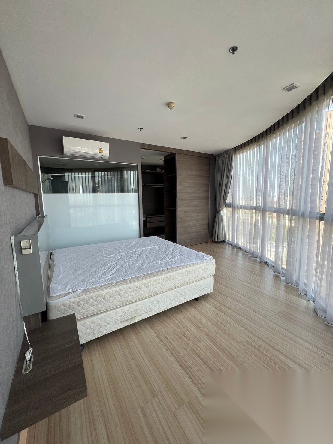 1 Bedroom Condo for sale at Sky Walk Residences — photo 1