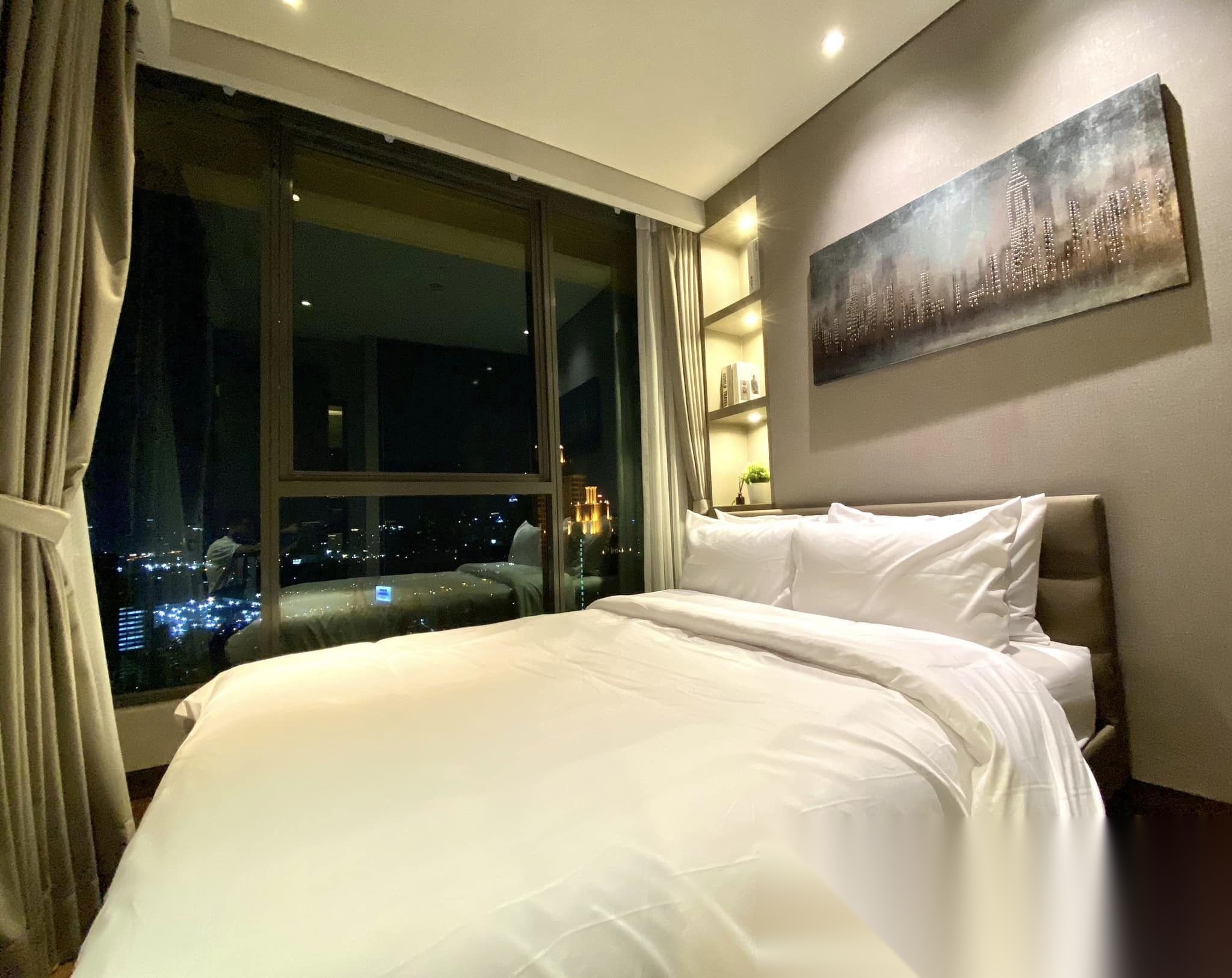 1 Bedroom Condo for sale at The Lumpini 24 — photo 4