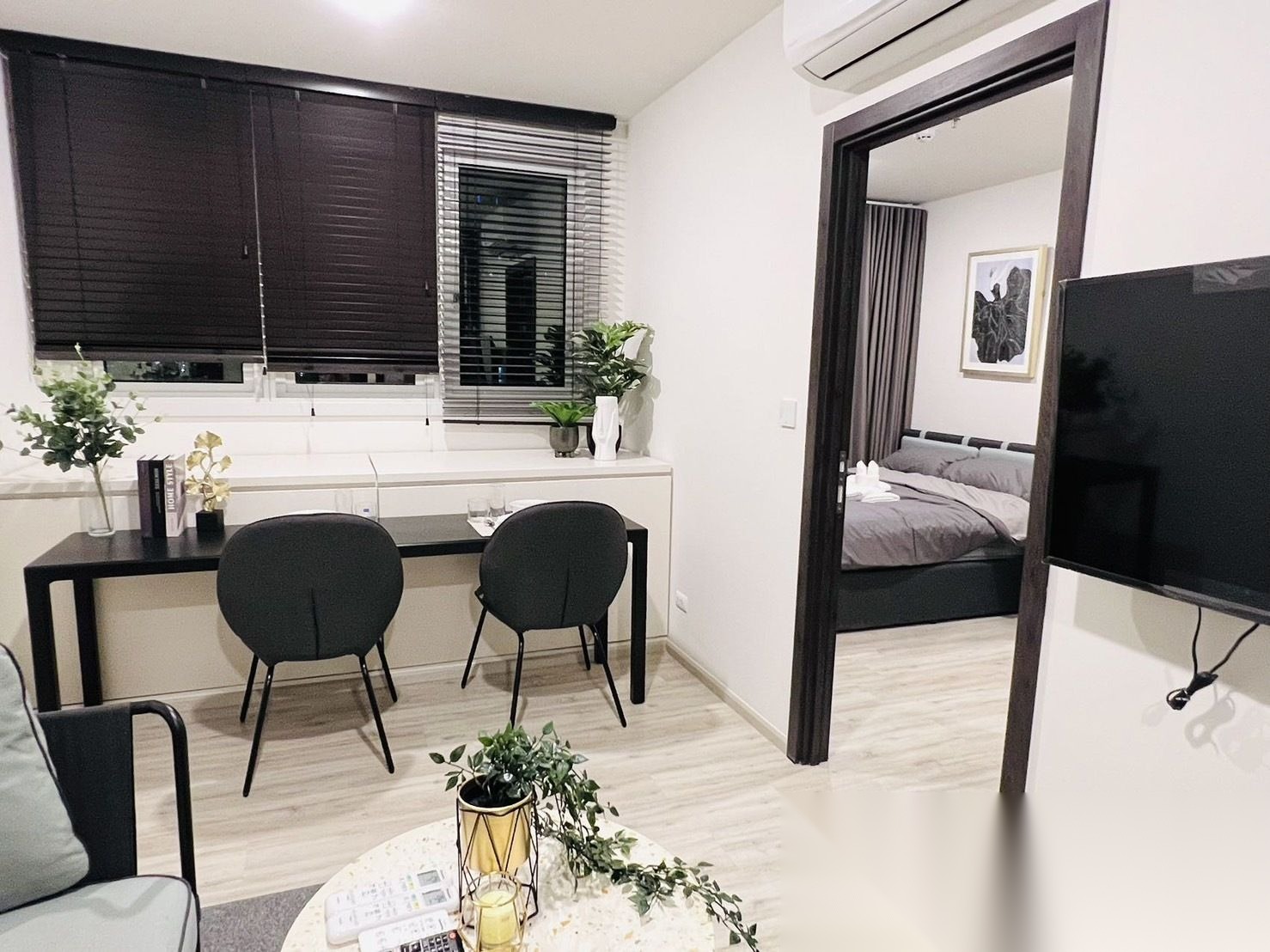 1 Bedroom Condo for sale at XT Huaikhwang — photo 2