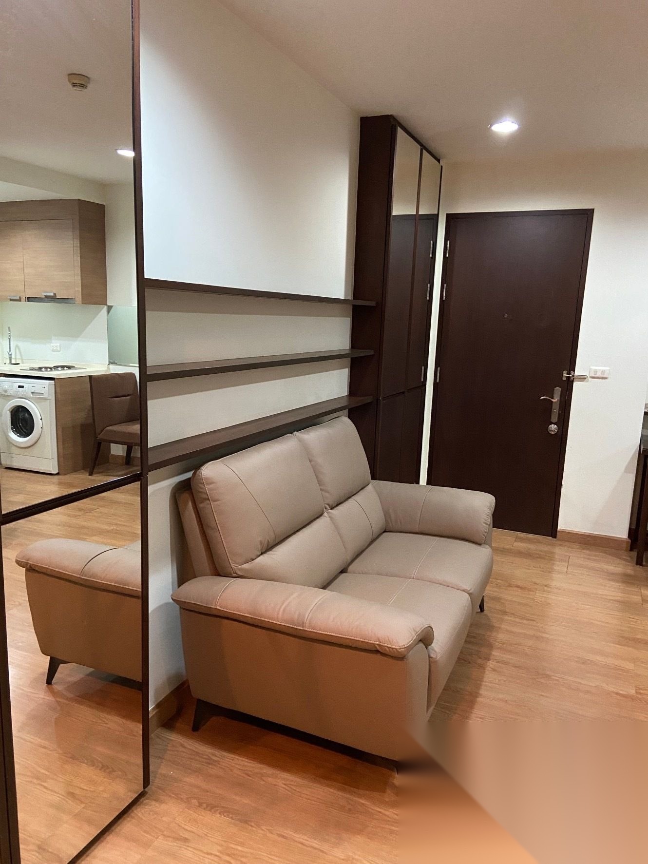 1 Bedroom Condo for sale at The Address Sukhumvit 42 — photo 3
