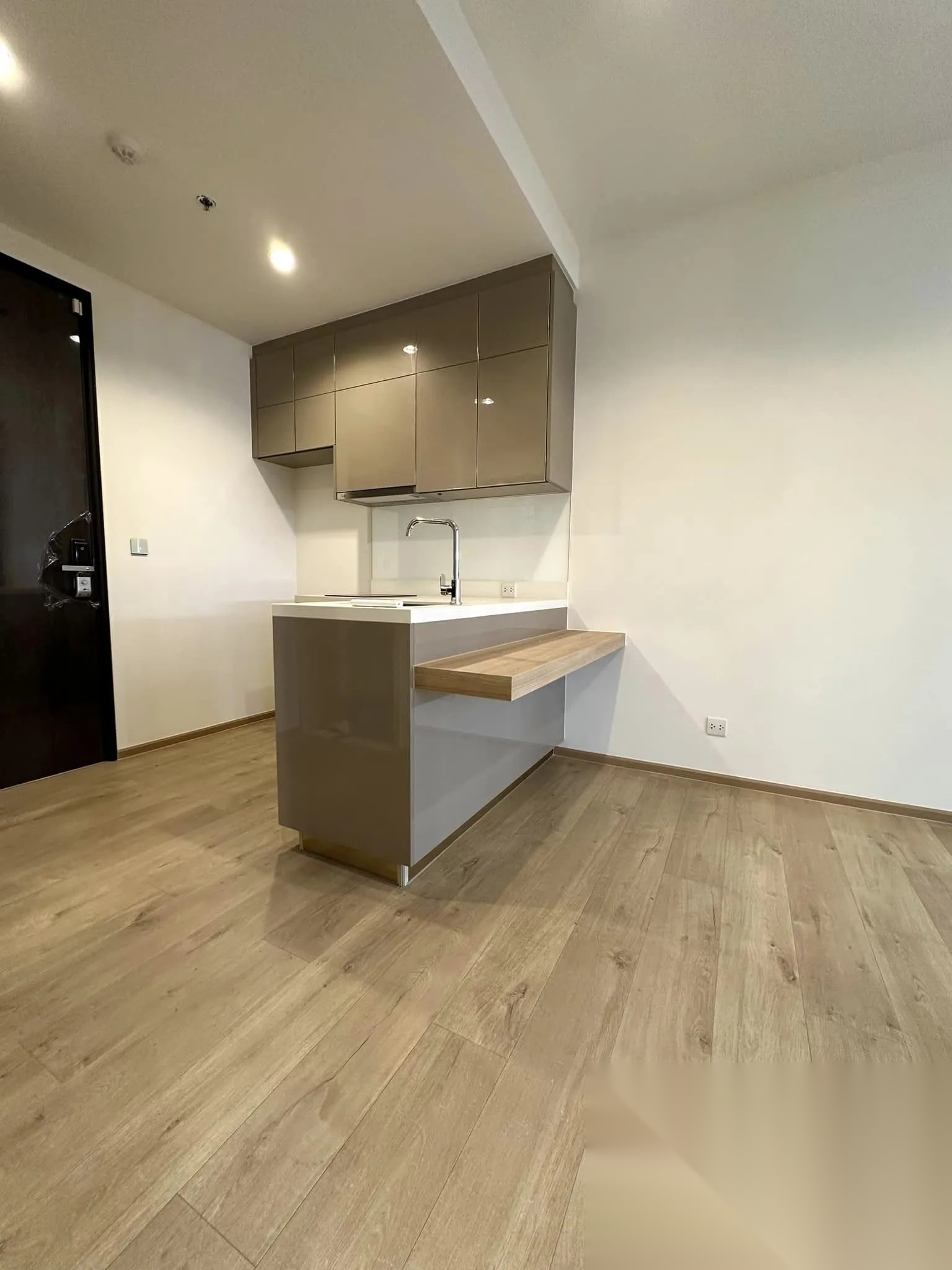 1 Bedroom Condo for sale at Quinn Sukhumvit 101 — photo 3