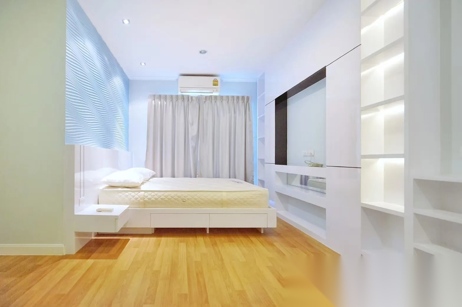 2 Bedroom Condo for sale at Lumpini Park Riverside Rama 3 — photo 1
