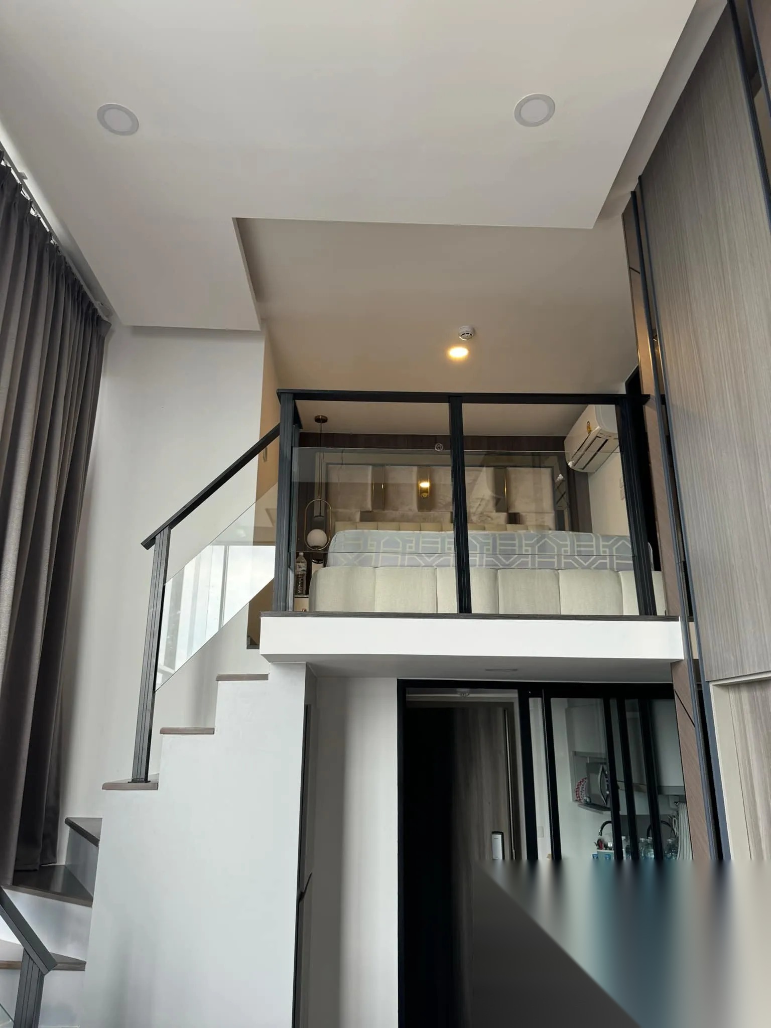2 Bedroom Condo for sale at Knightsbridge Space Ratchayothin — photo 3