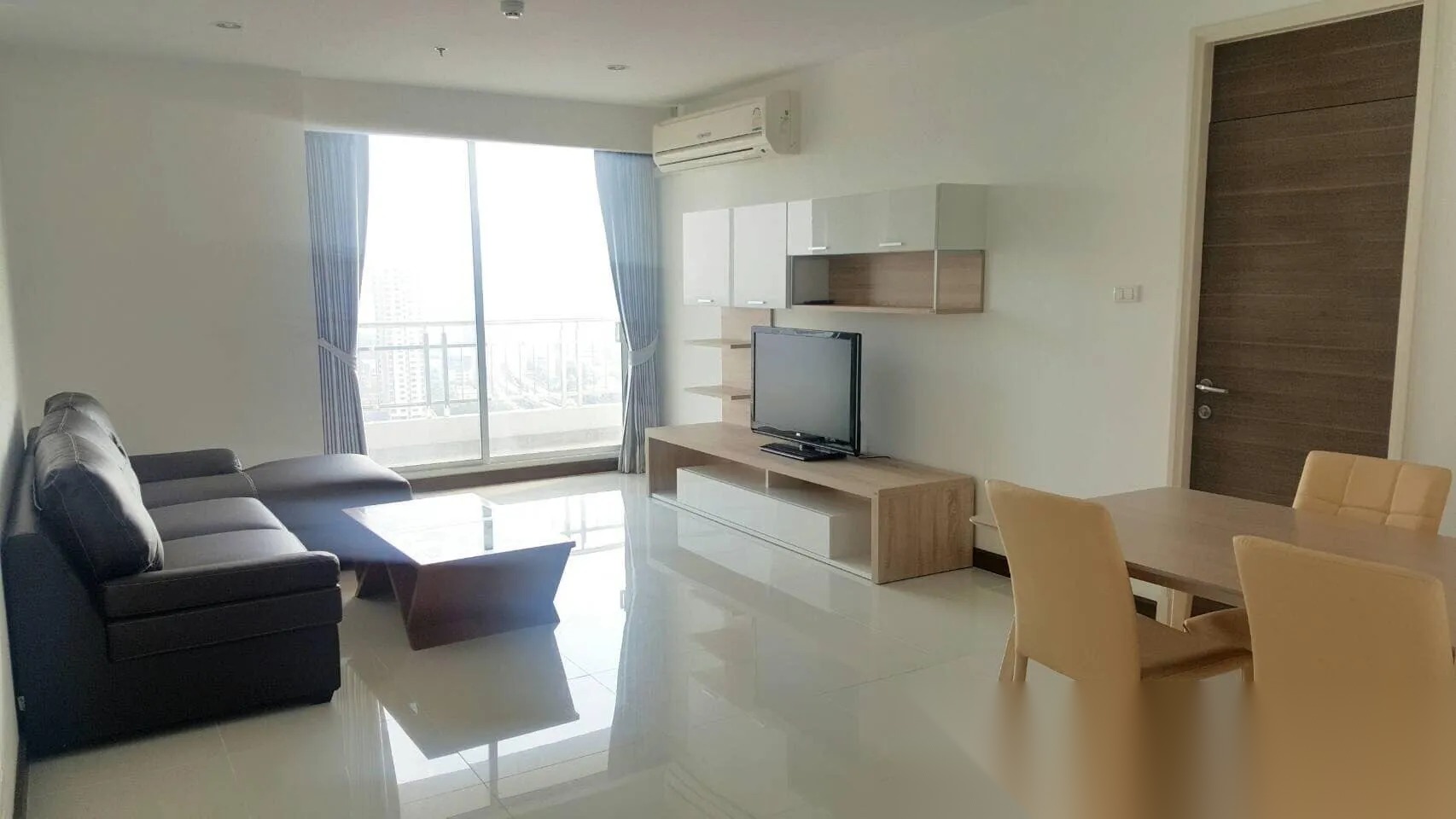 2 Bedroom Condo for sale at Supalai Prima Riva — photo 1