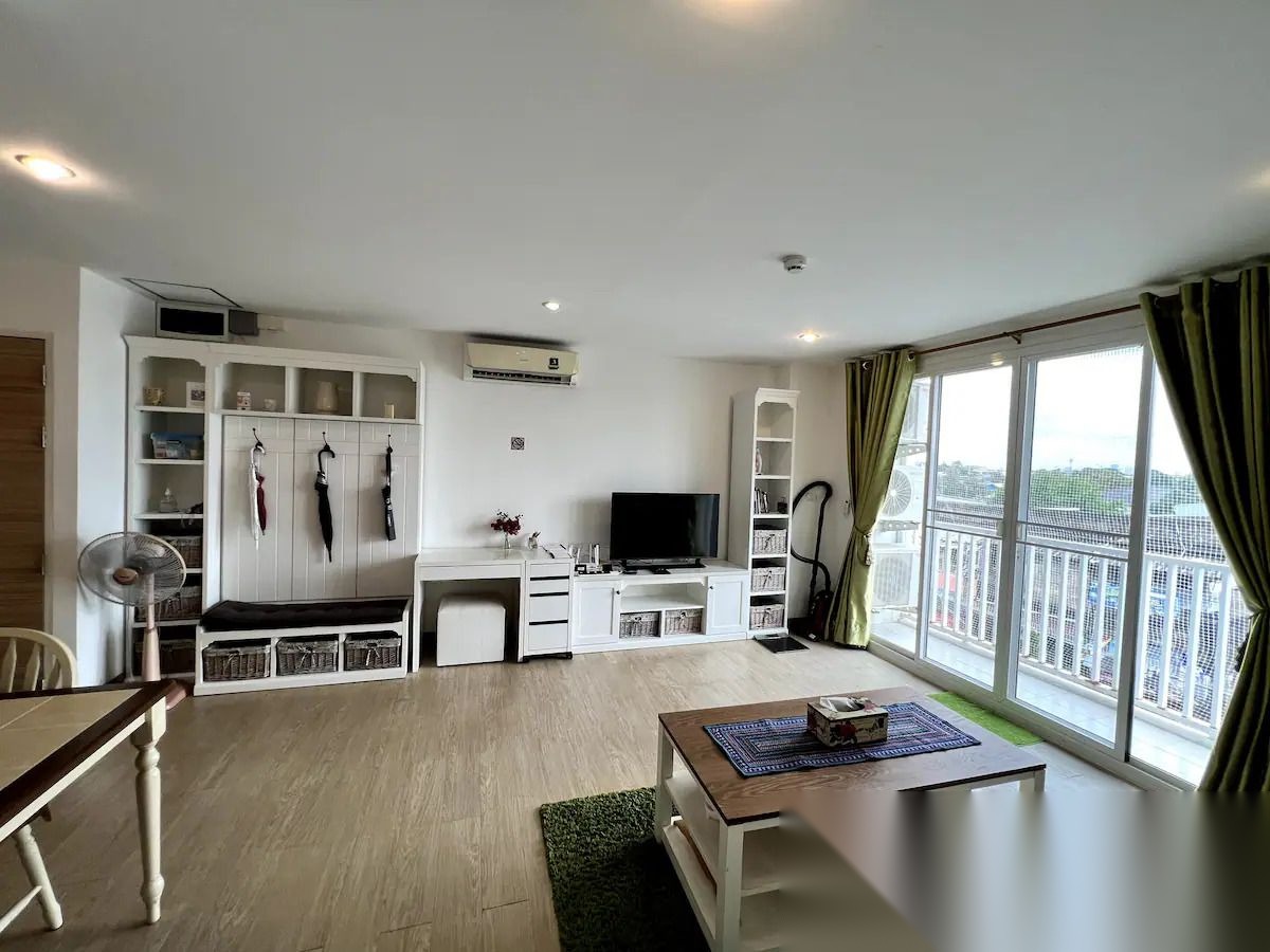 2 Bedroom Condo for sale at Town Sukhumvit 71 — photo 2