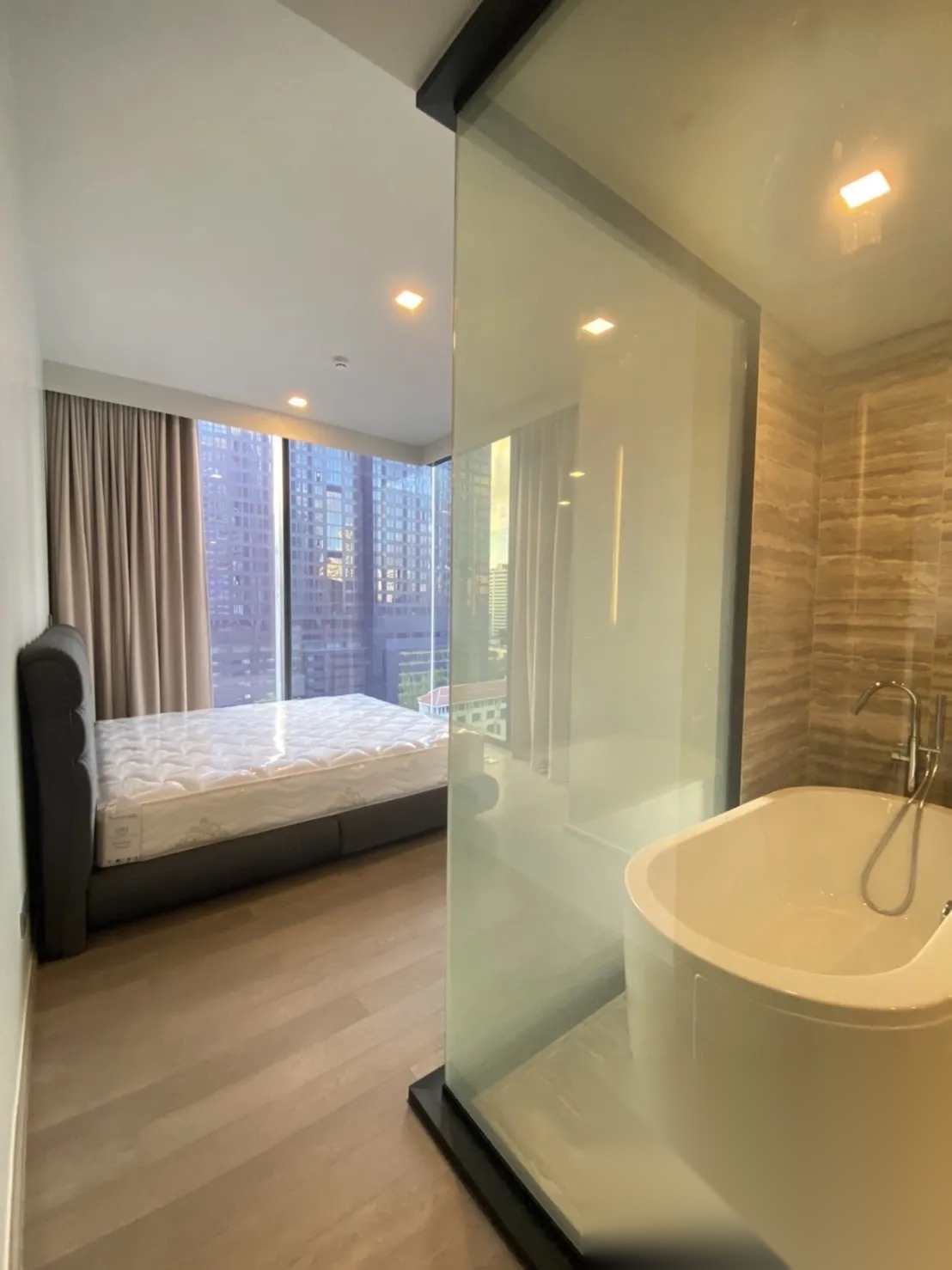 2 Bedroom Condo for sale at Celes Asoke — photo 5