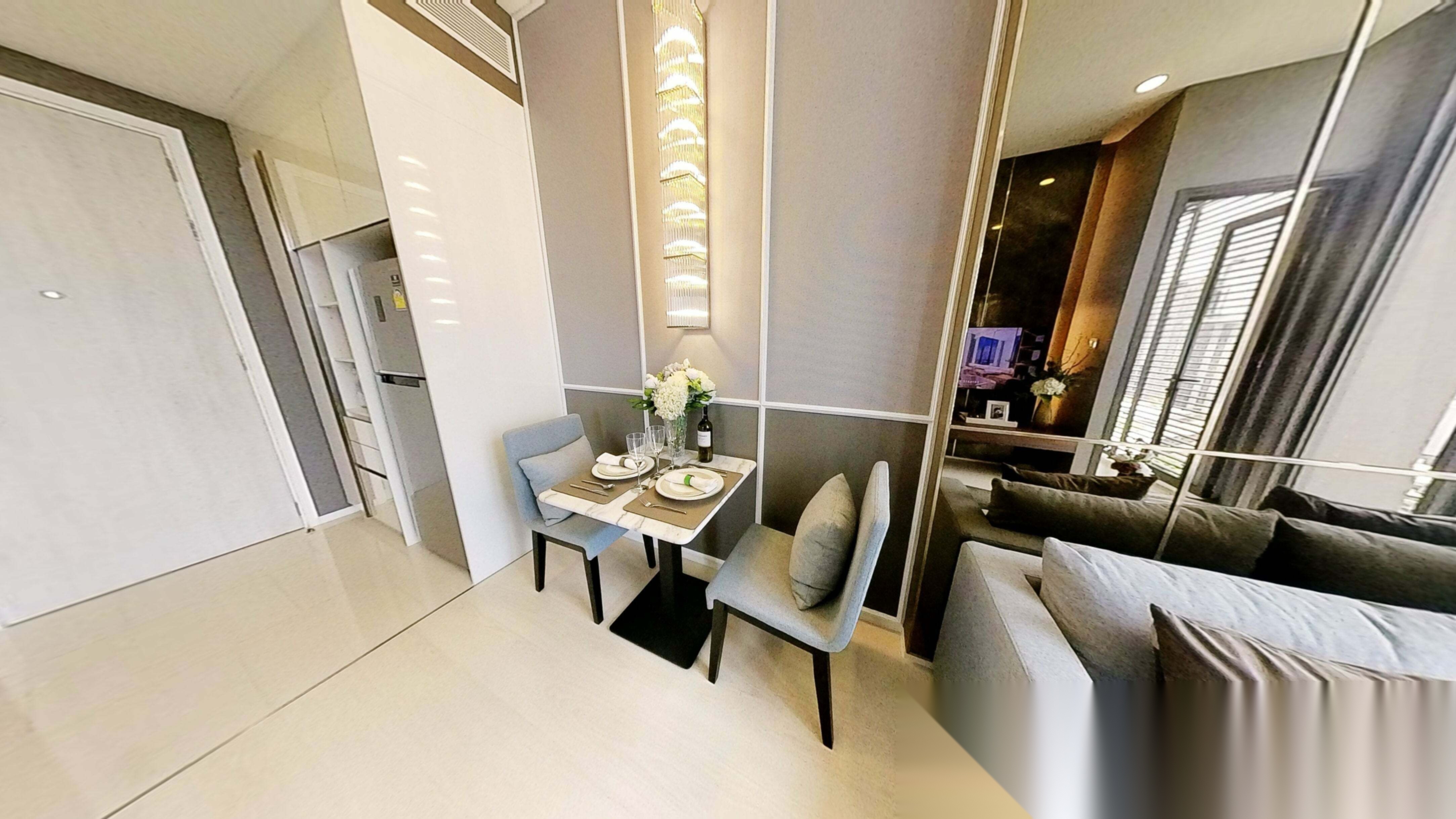2 Bedroom Condo for sale at Mazarine Ratchayothin — photo 4