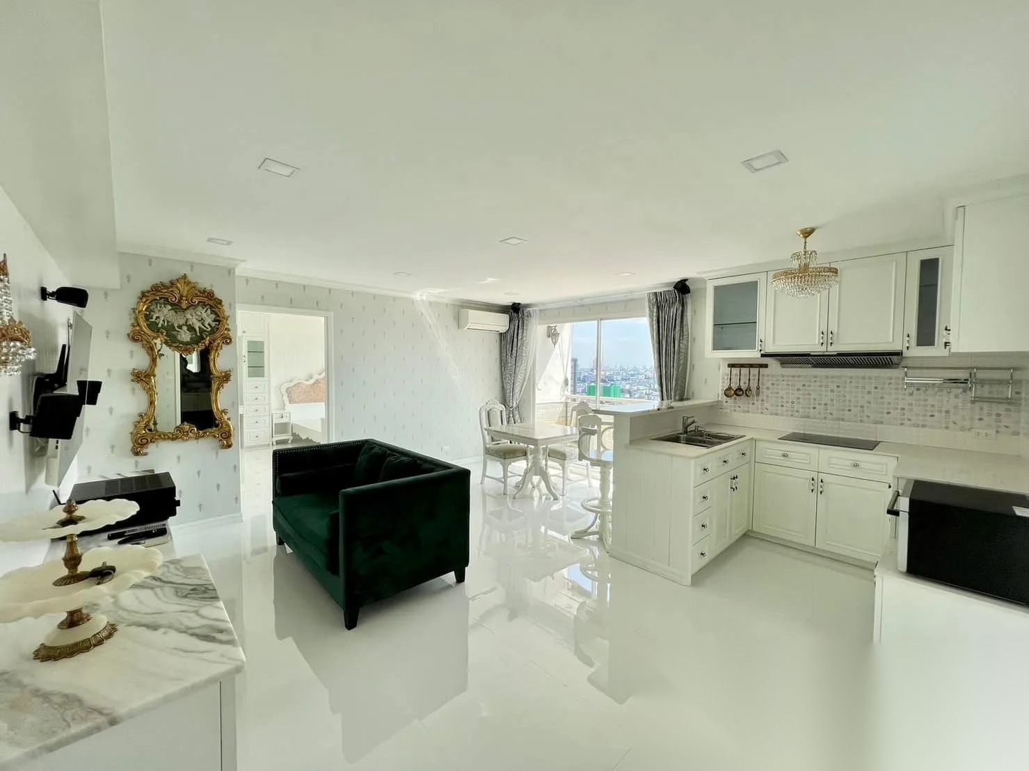 2 Bedroom Condo for sale at Benjasri Vibhavadi — photo 2