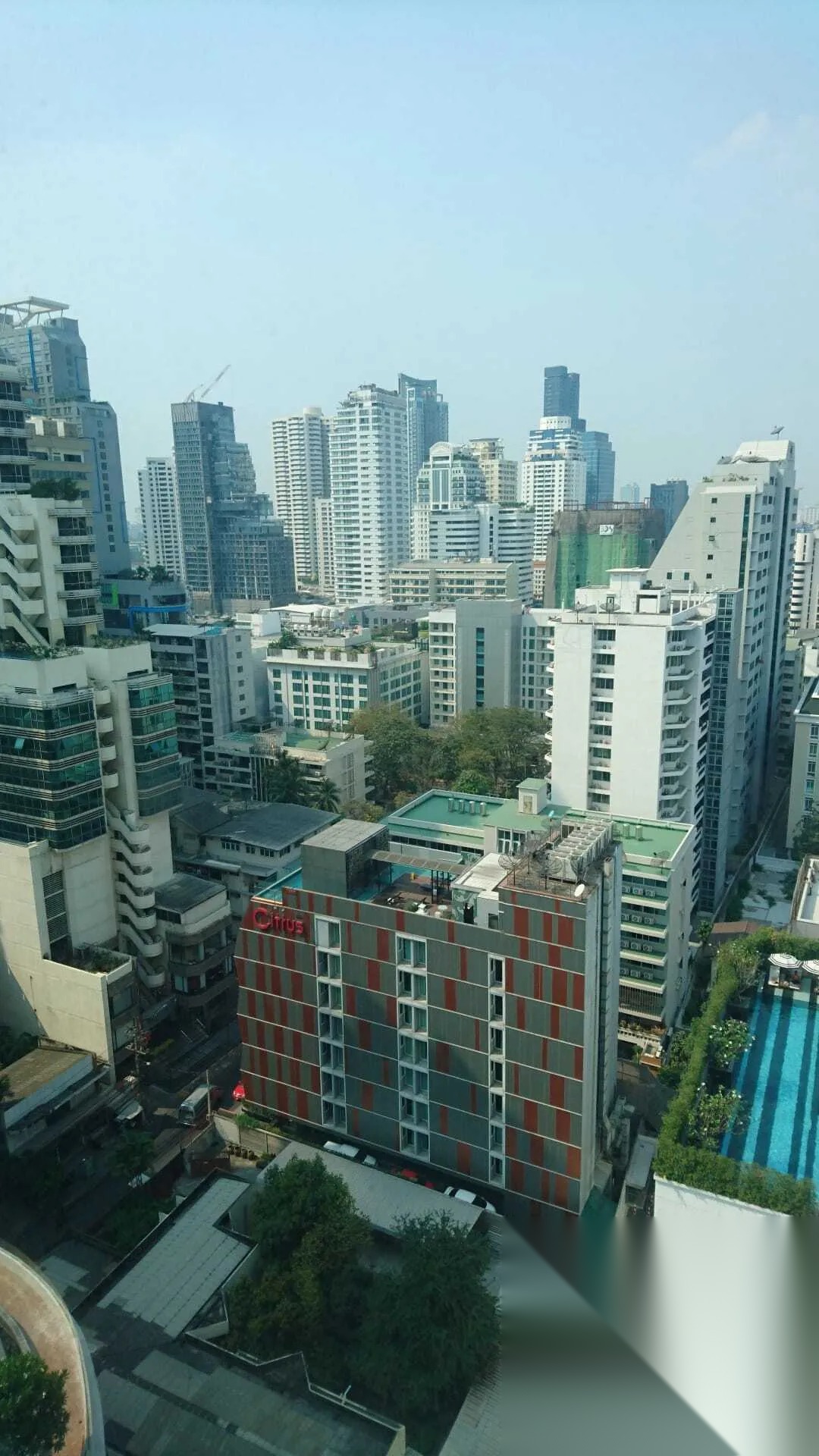 1 Bedroom Condo for sale at 15 Sukhumvit Residences — photo 3