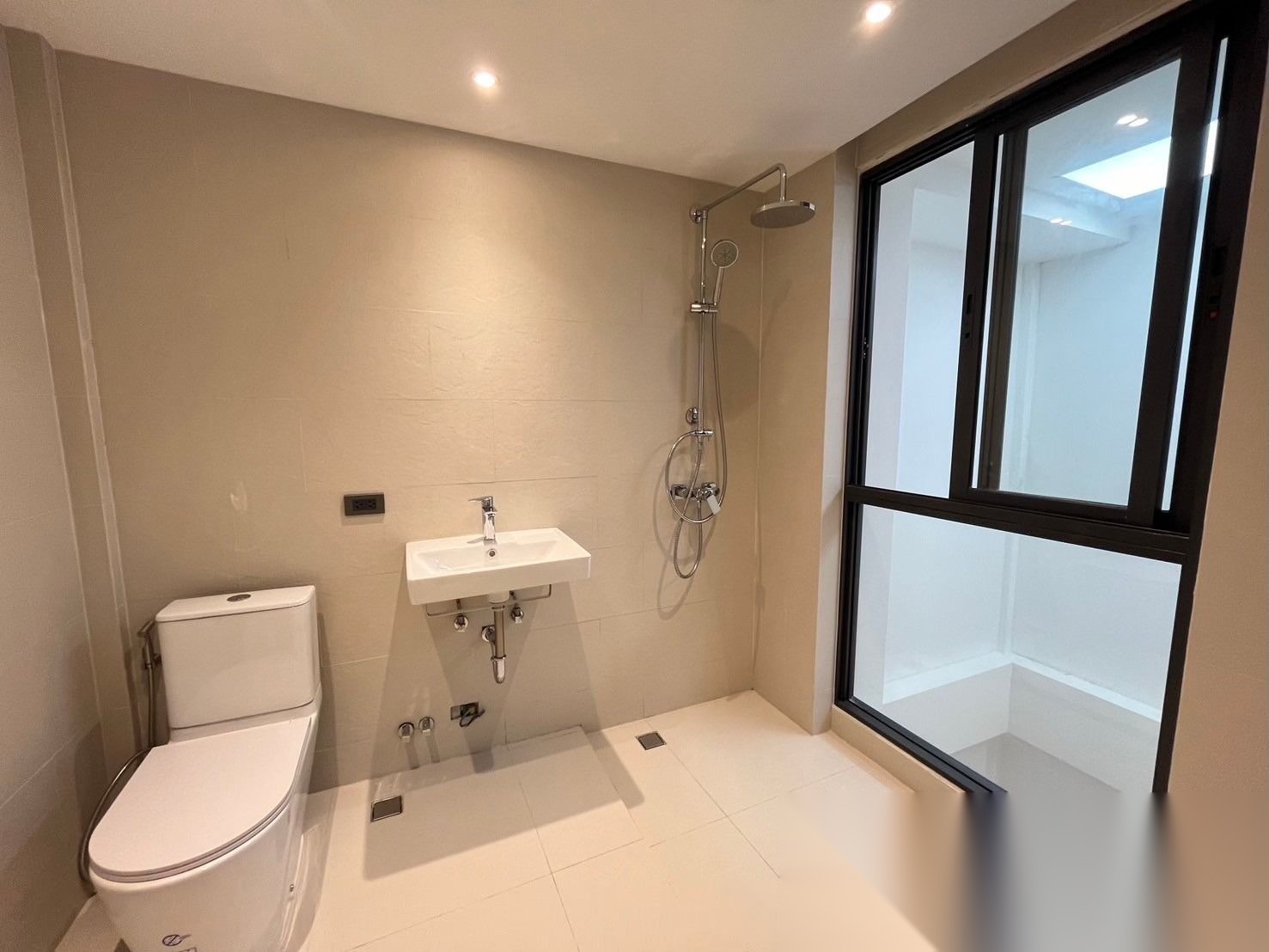 Renovated Townhome in Pridi for Sale — photo 5