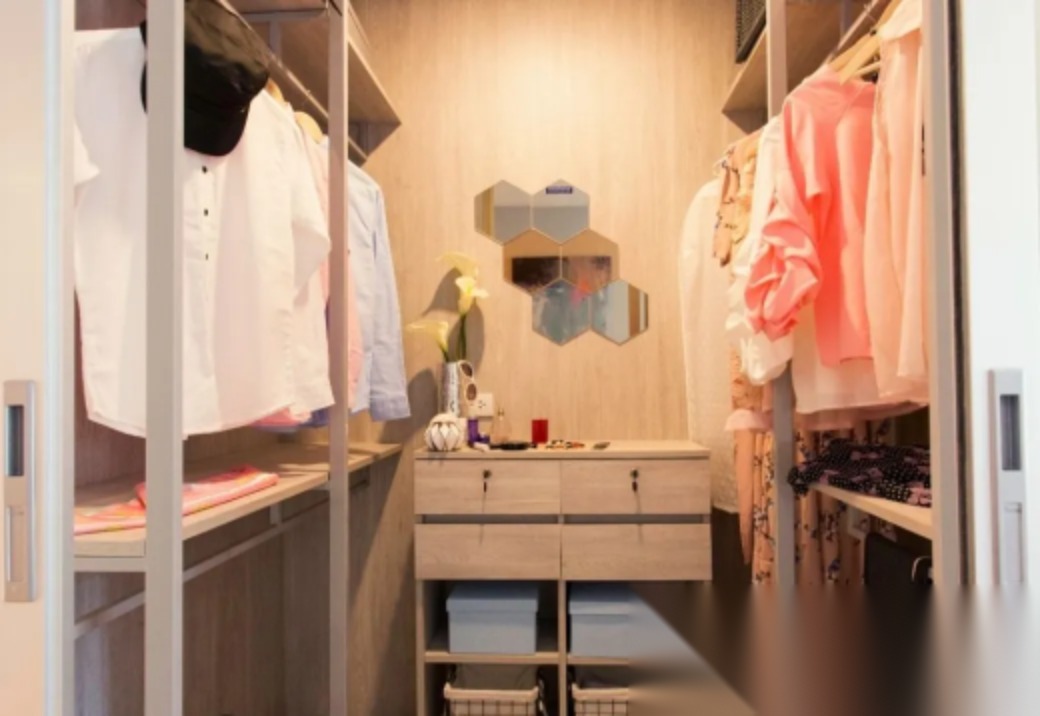 1 Bedroom Condo for sale at Lumpini Selected Sutthisan - Saphankwai — photo 5