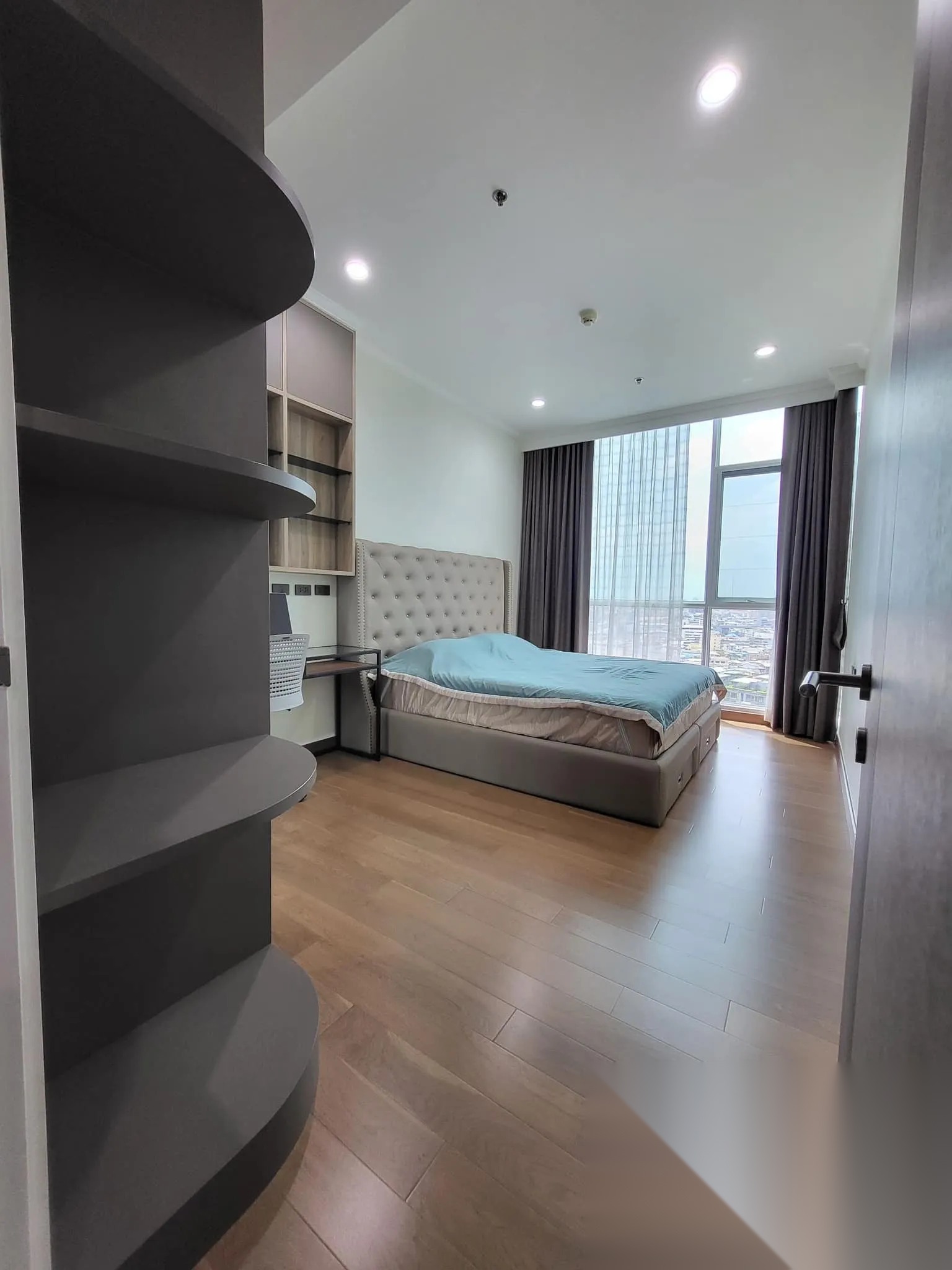1 Bedroom Condo for sale at Supalai Elite Surawong — photo 3