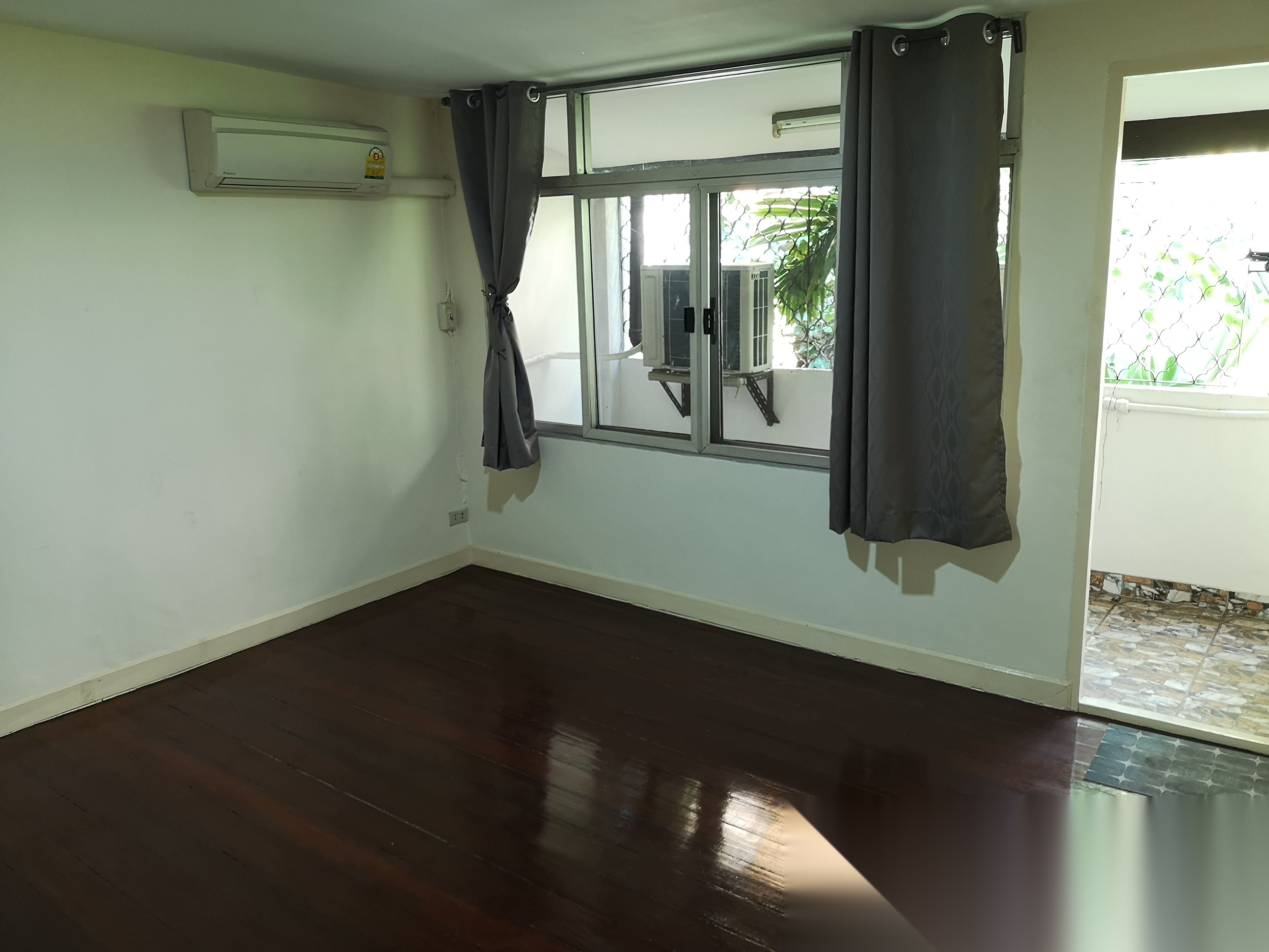 Townhouse for Sale Very Good Location Near BTS Phrom Phong — photo 3