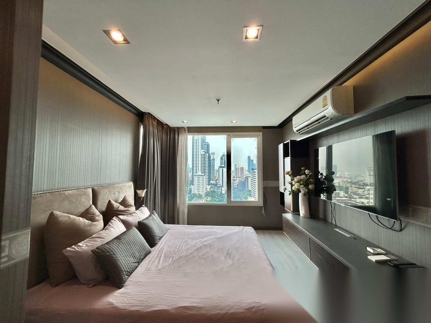 3 Bedroom Condo for sale at Baan Siri 31 — photo 1