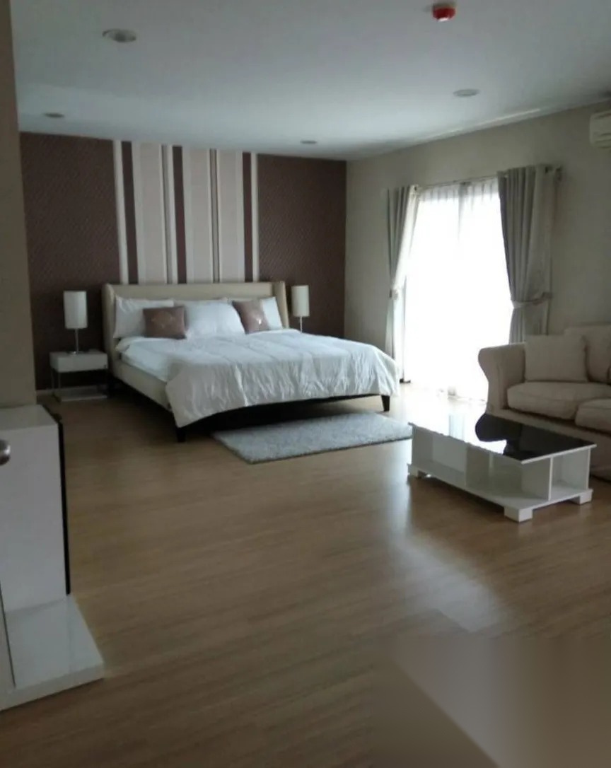 3 Bedroom Condo for sale at Renova Residence Chidlom — photo 3