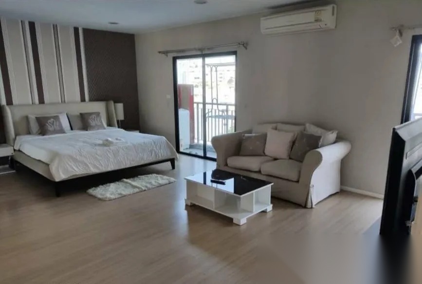 3 Bedroom Condo for sale at Renova Residence Chidlom — photo 5