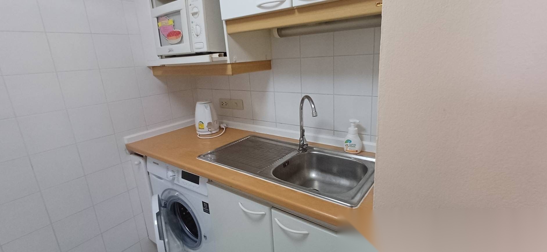 2 Bedroom Condo for sale at Navin Court — photo 3