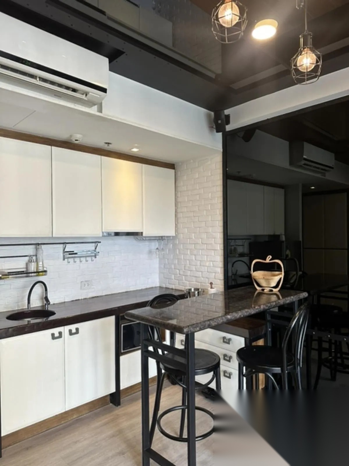 1 Bedroom Condo for sale at The Lofts Ekkamai — photo 5