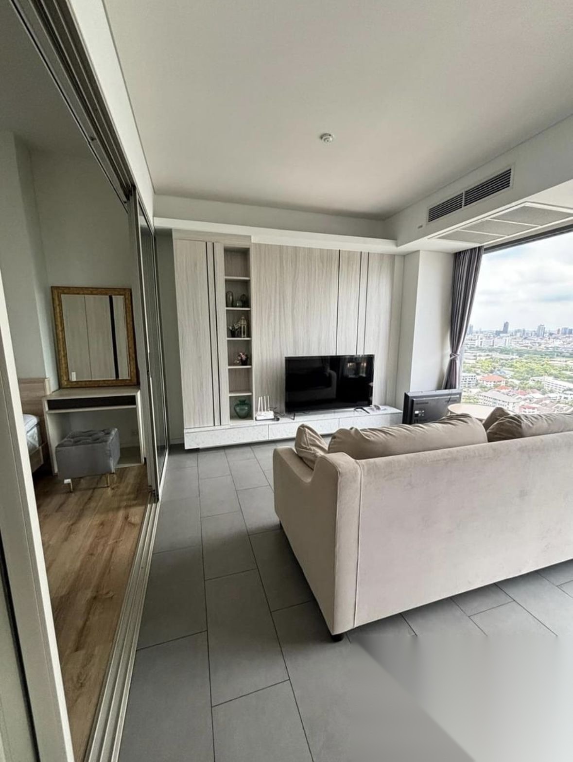 2 Bedroom Condo for sale at Siamese Ratchakru — photo 5