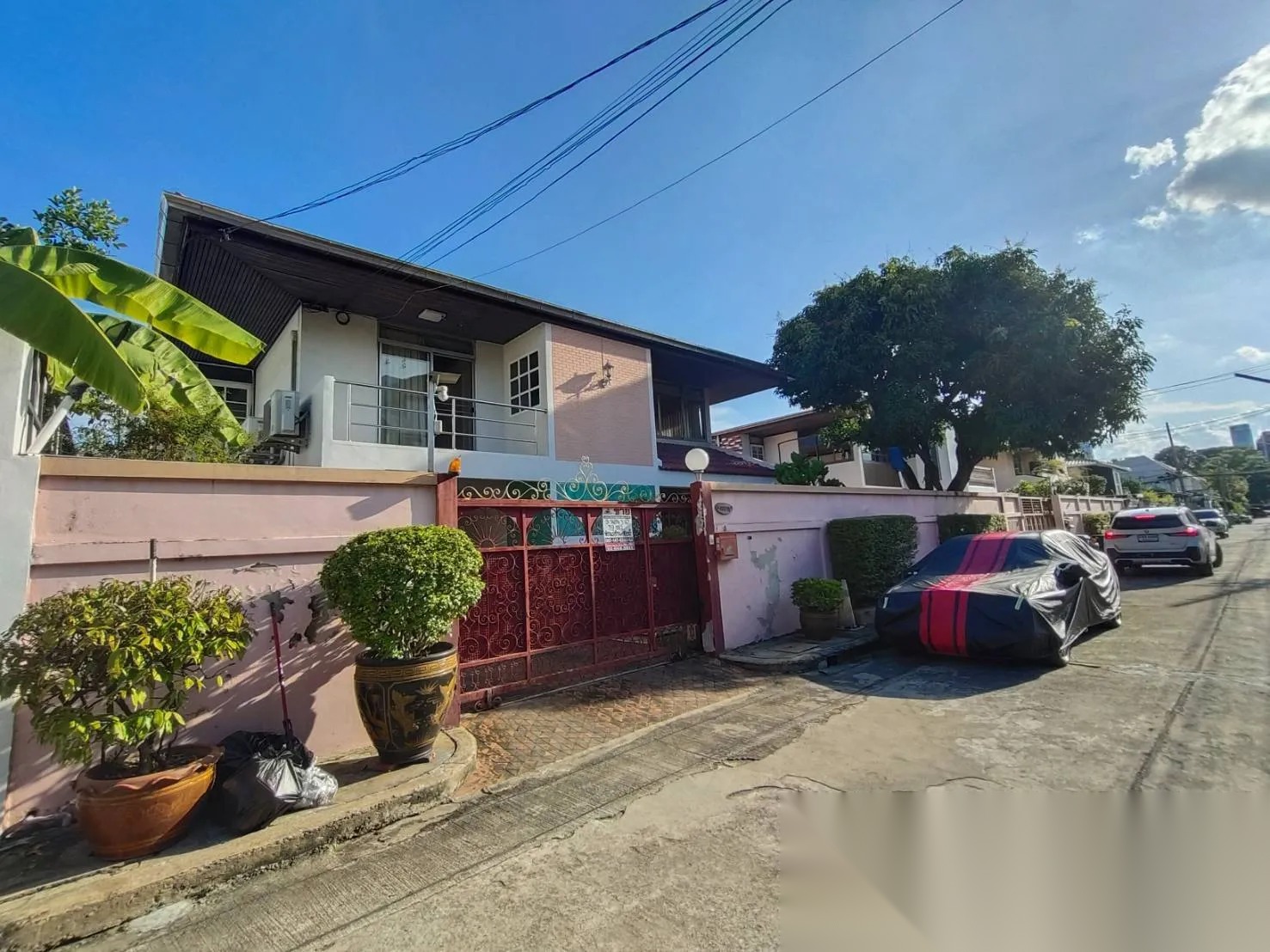 3 Bedroom House for sale at Khlongtan Nivet — photo 2