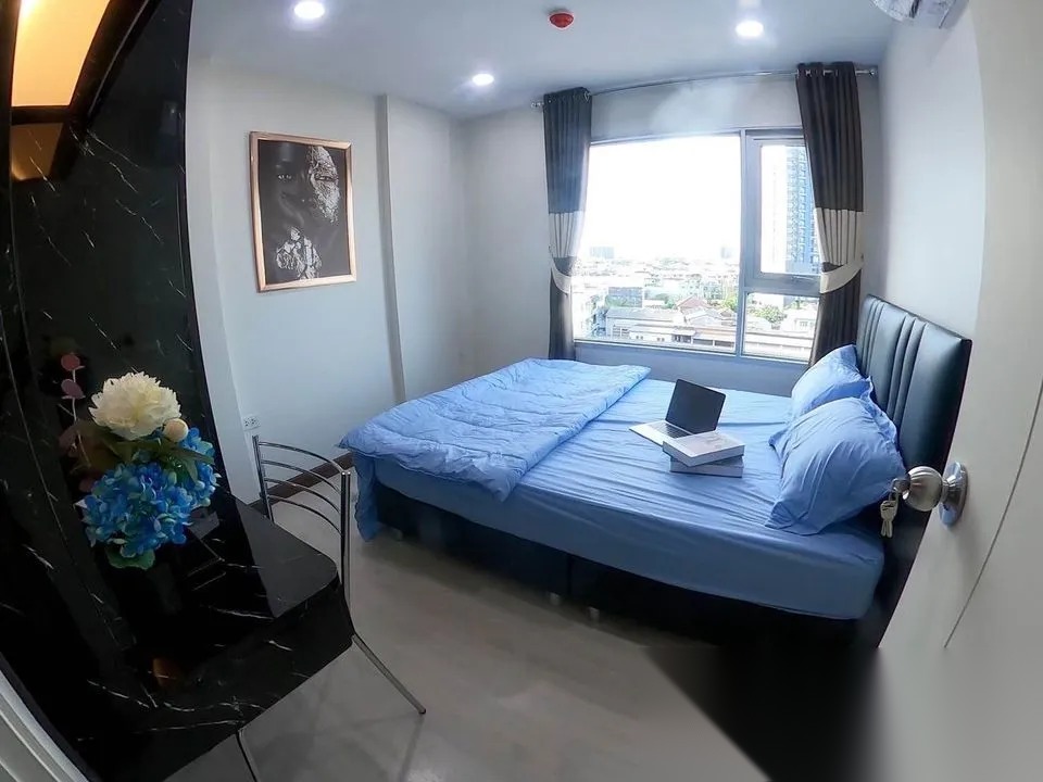 2 Bedroom Condo for sale at Aspire Wutthakat — photo 1