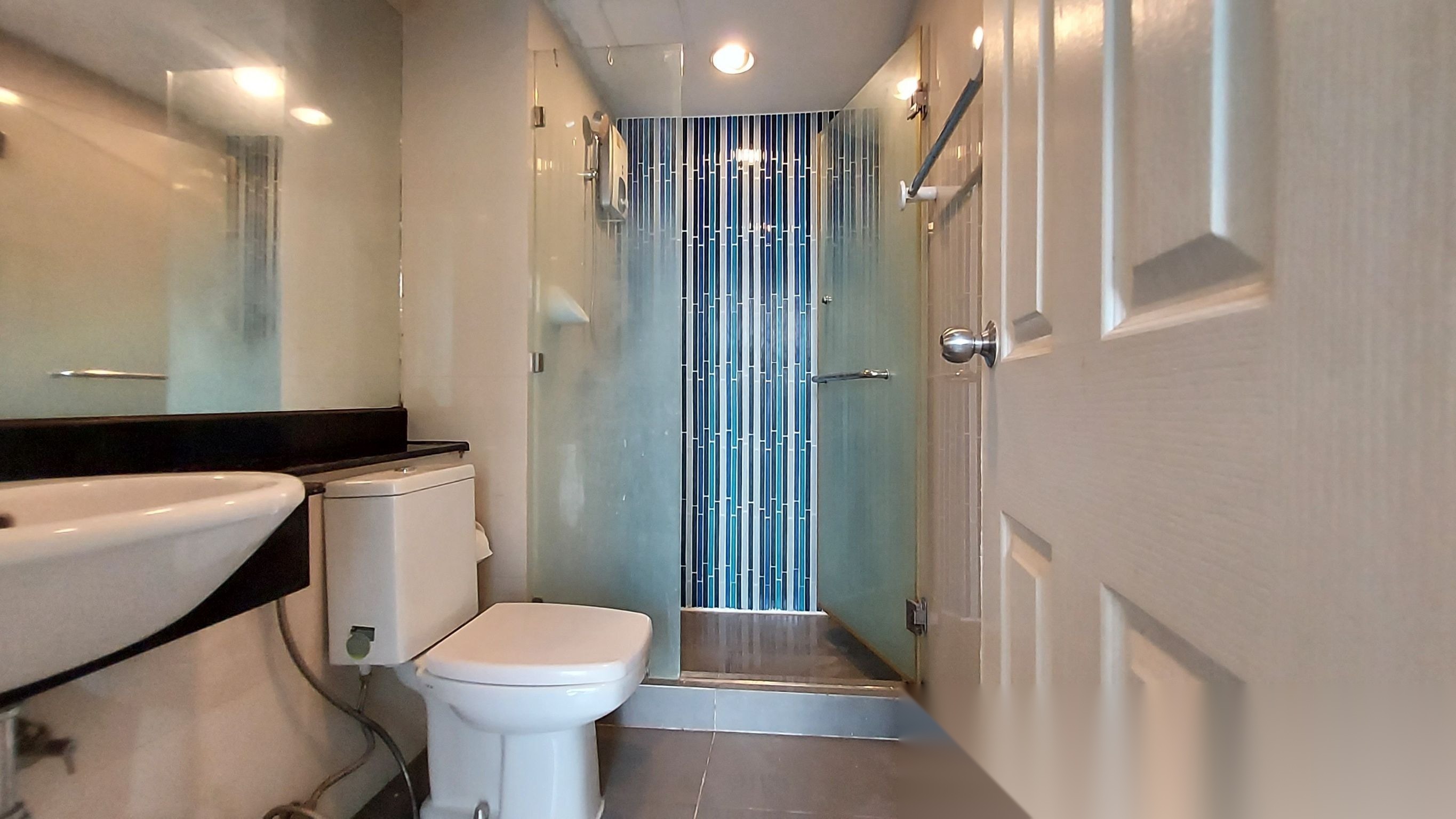 2 Bedroom Condo for sale at Chateau In Town Major Ratchayothin 2 — photo 5